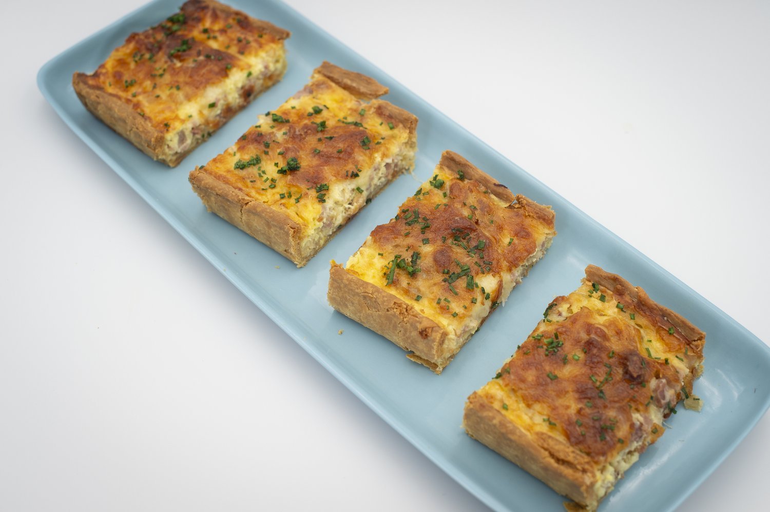 Cheddar & Bacon Quiche Lorraine2.jpeg