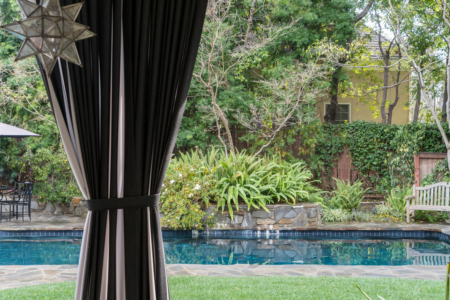 9 315 COMSTOCK GARDEN_VERANDA COMMLS-43.JPG