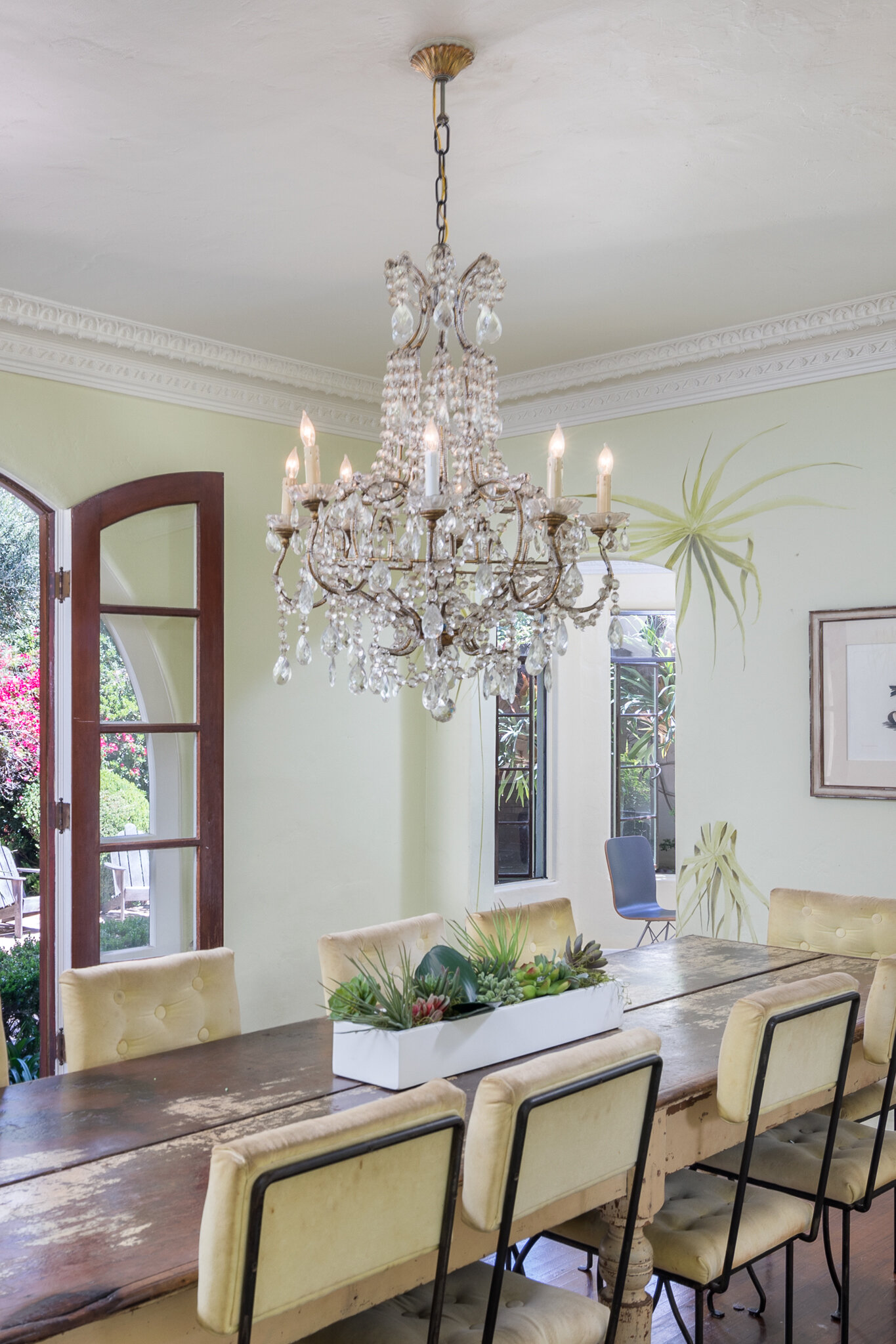 7 800 S Beverly Glen .jpg
