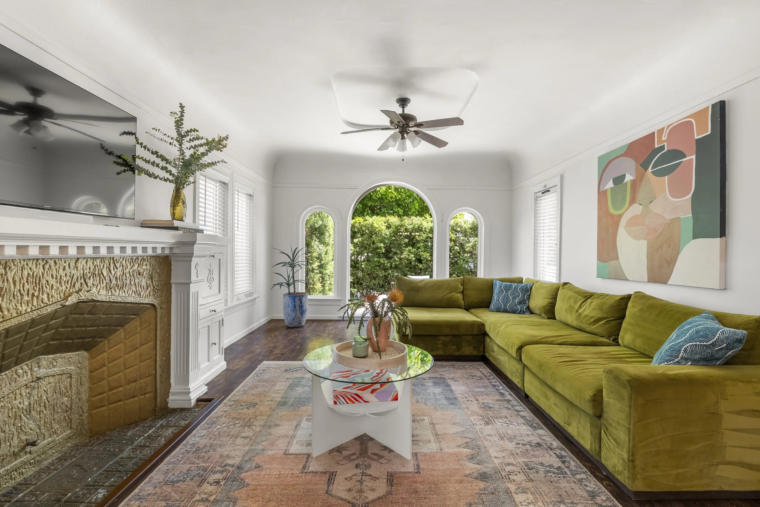 1A Living Room 1843 Highland 16.jpg