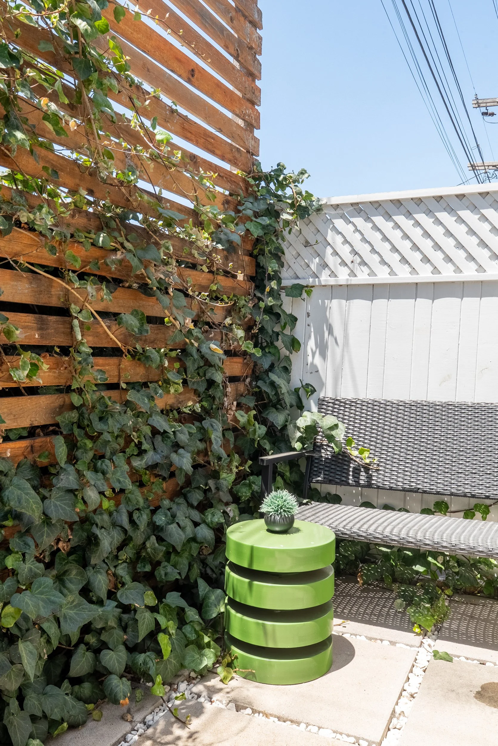 39 ADU Backyard 1843 Highland 61.jpg