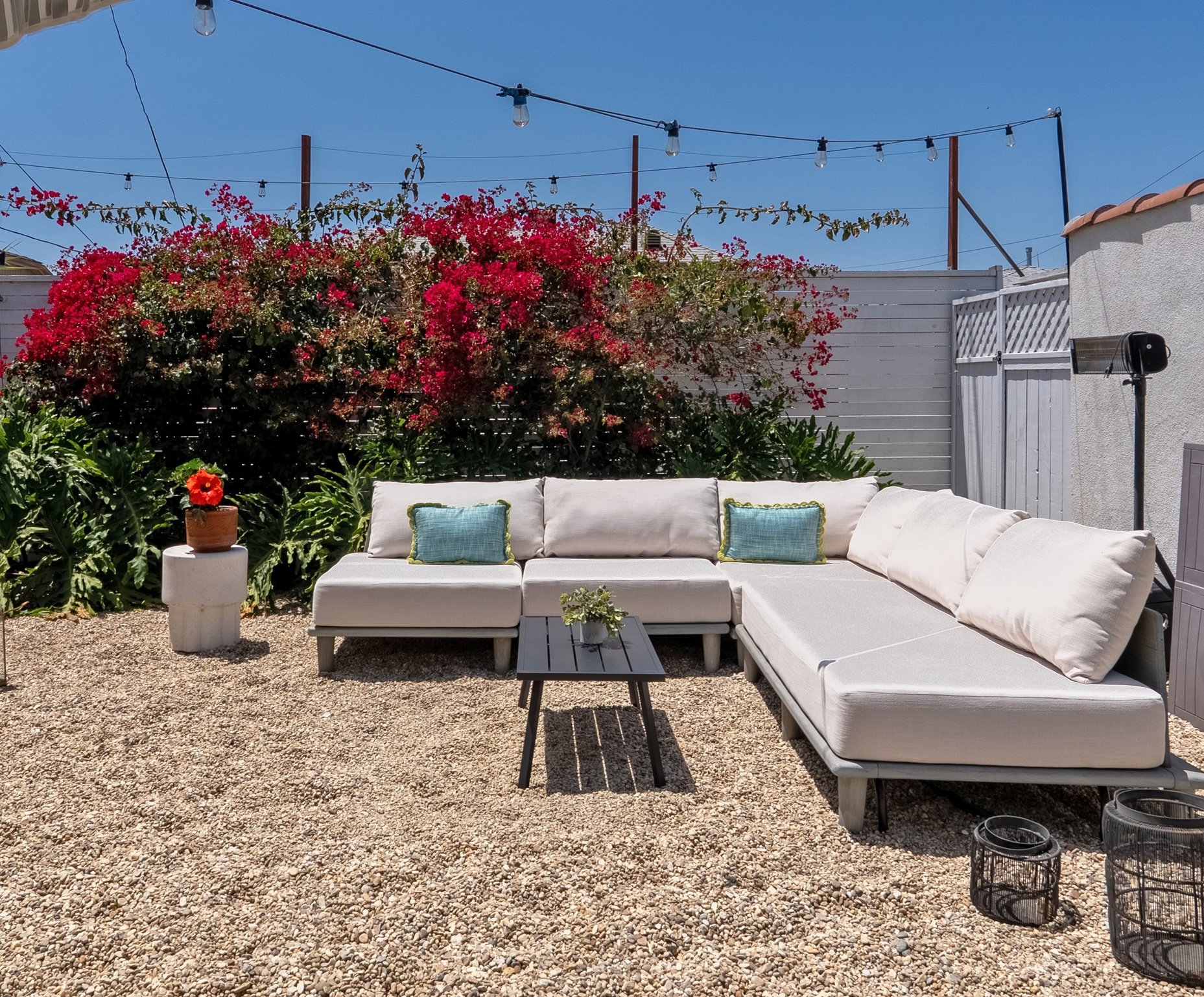 21 Backyard Untitled 4.jpg