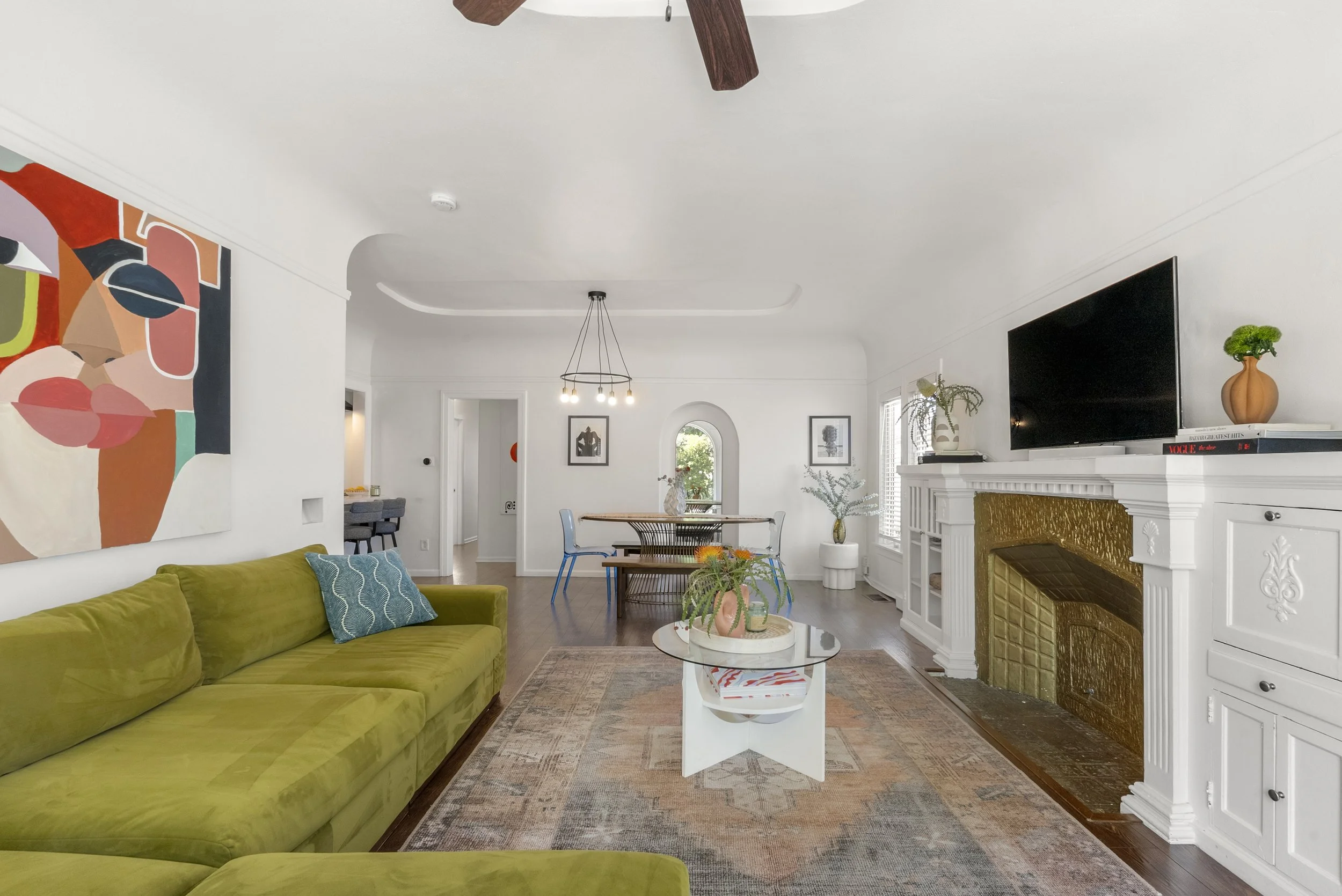 5 Living Room 1843 Highland 21.jpg