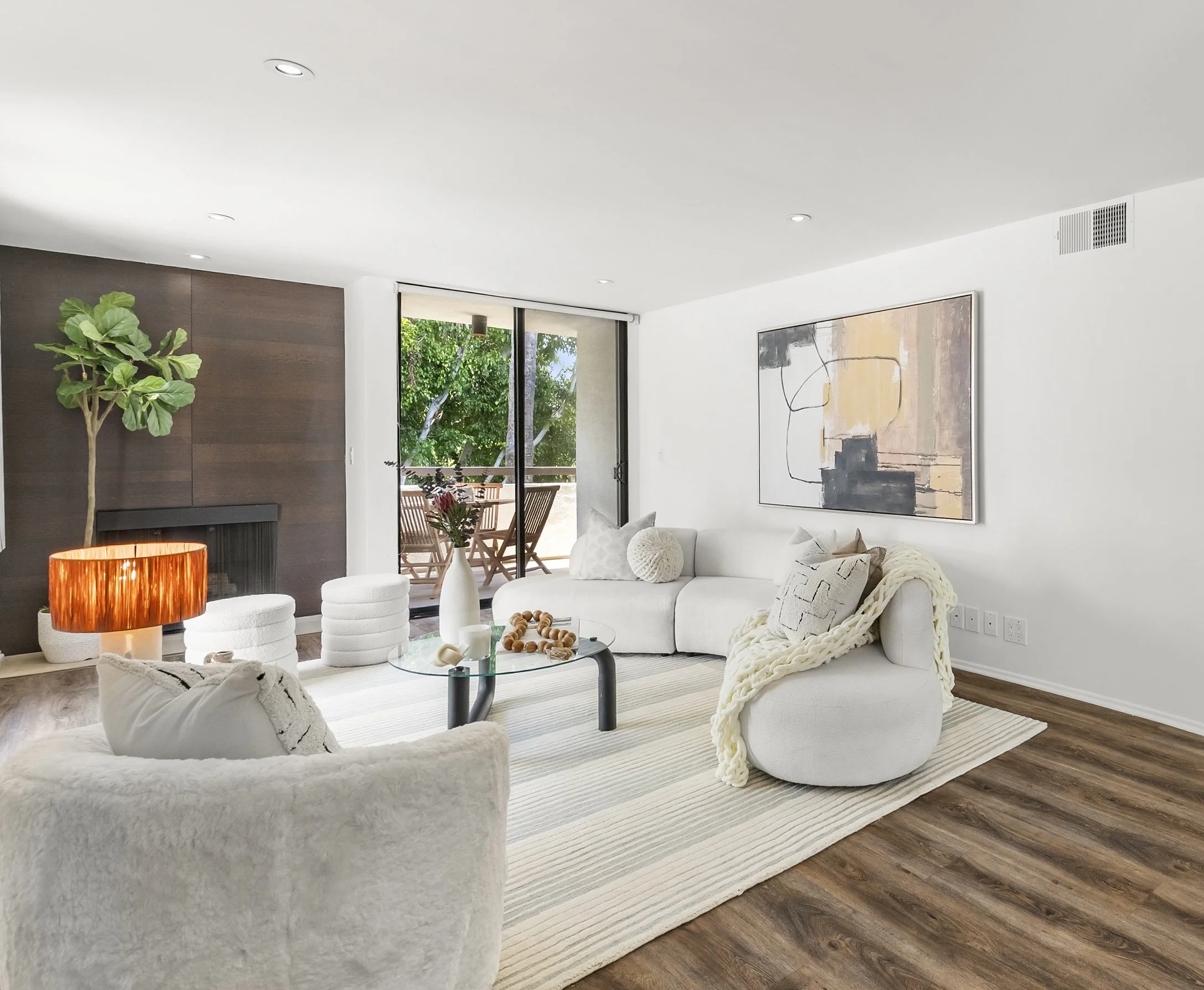 1 CROP Living room copy 2.jpeg