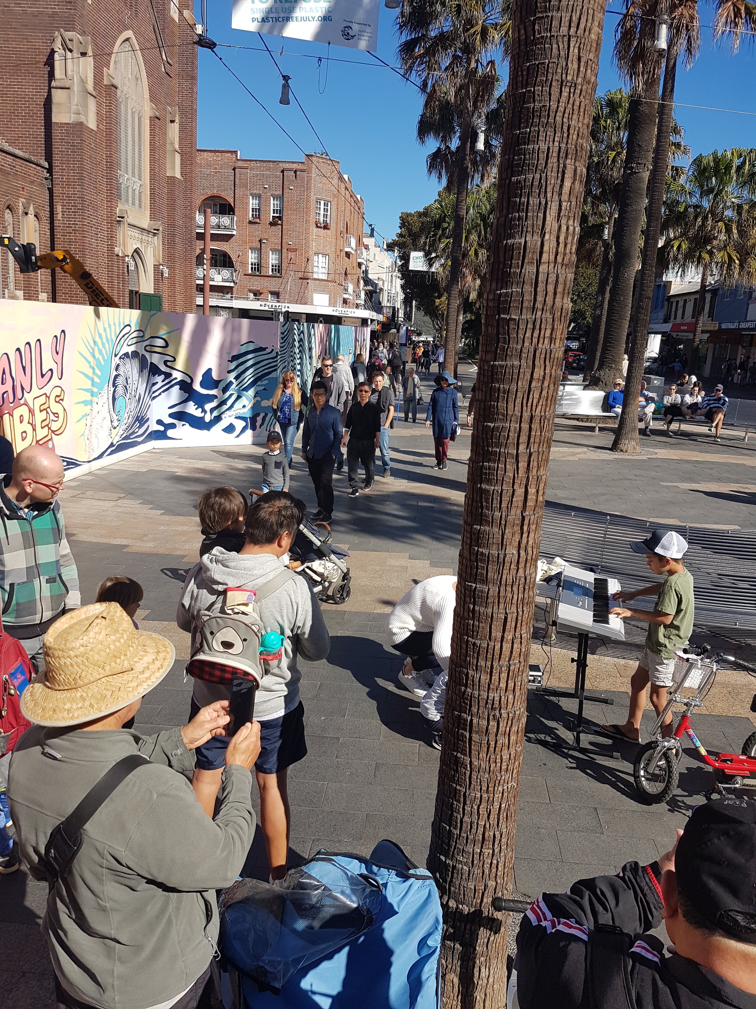 Histoire 6: Le Jour où J'ai Pleuré pour la Dernière Fois Face à la Foule (v1)