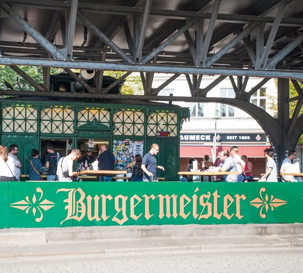 Foto via Burgermeister Facebook page