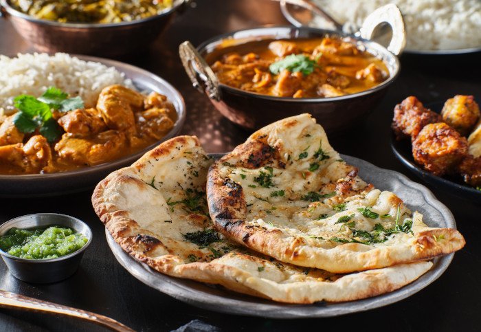 Indisches Essen in der Mittagspause – was ist leicht, lecker und hält fit?