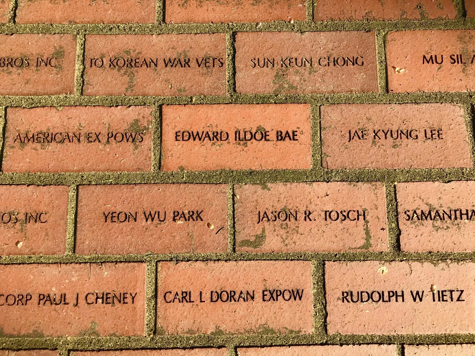 Inscribe a Brick
