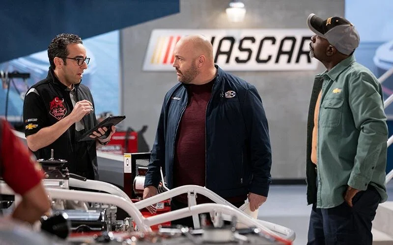 Bright stars dimmed in new sitcoms