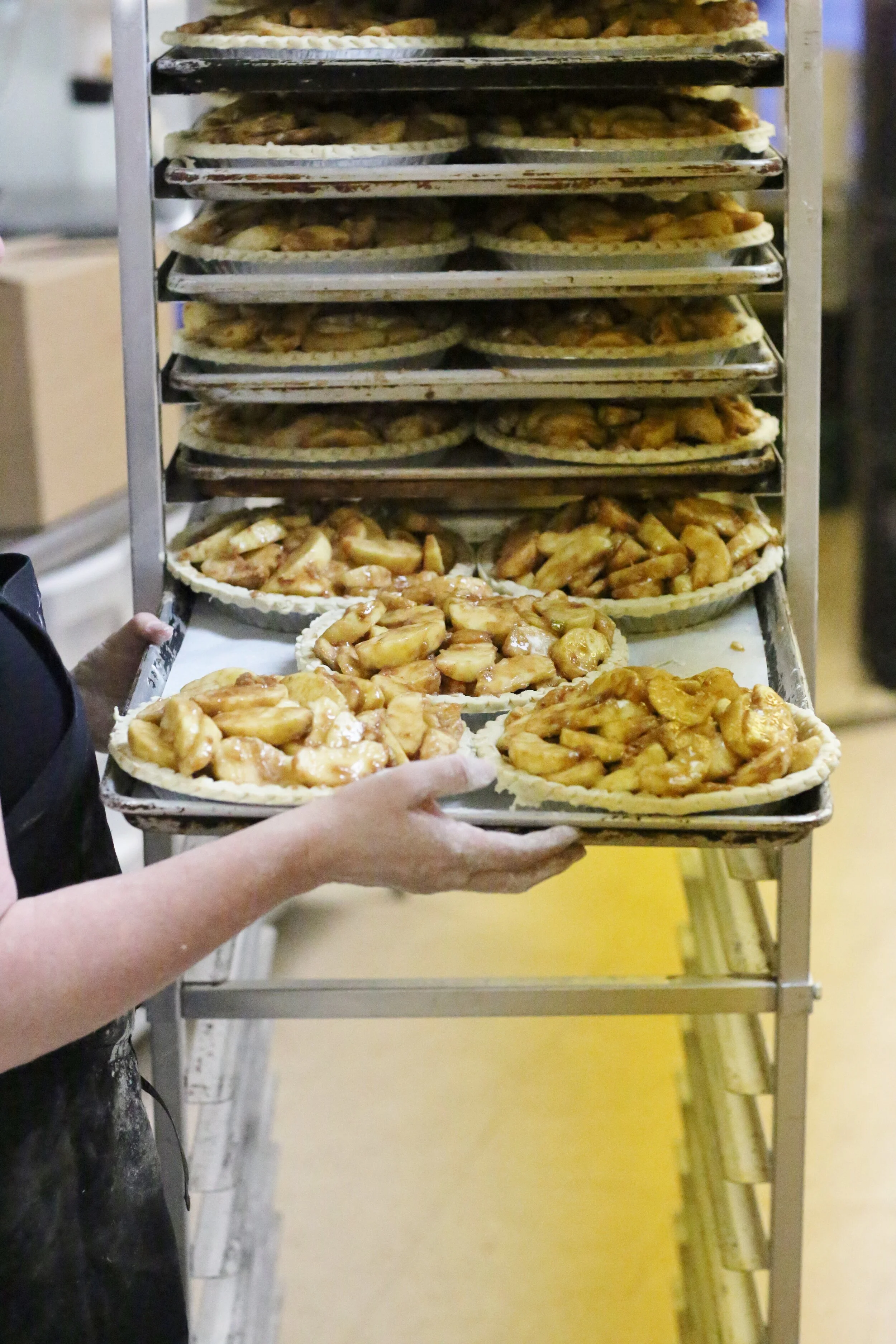 pies on cart with person...JPG