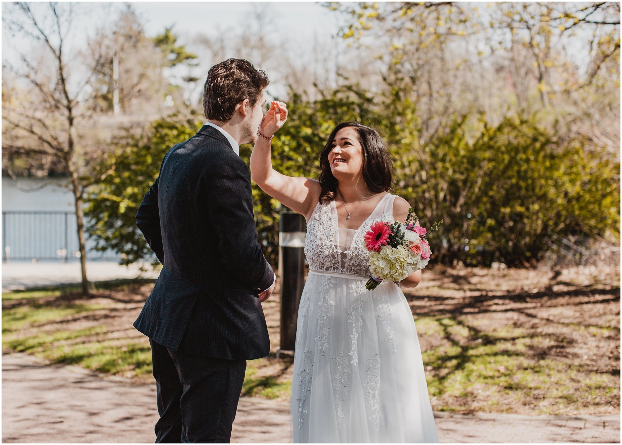 downtown-naperville-il-riverwalk-tiny-wedding-photography-nichole-eric_0040.jpg