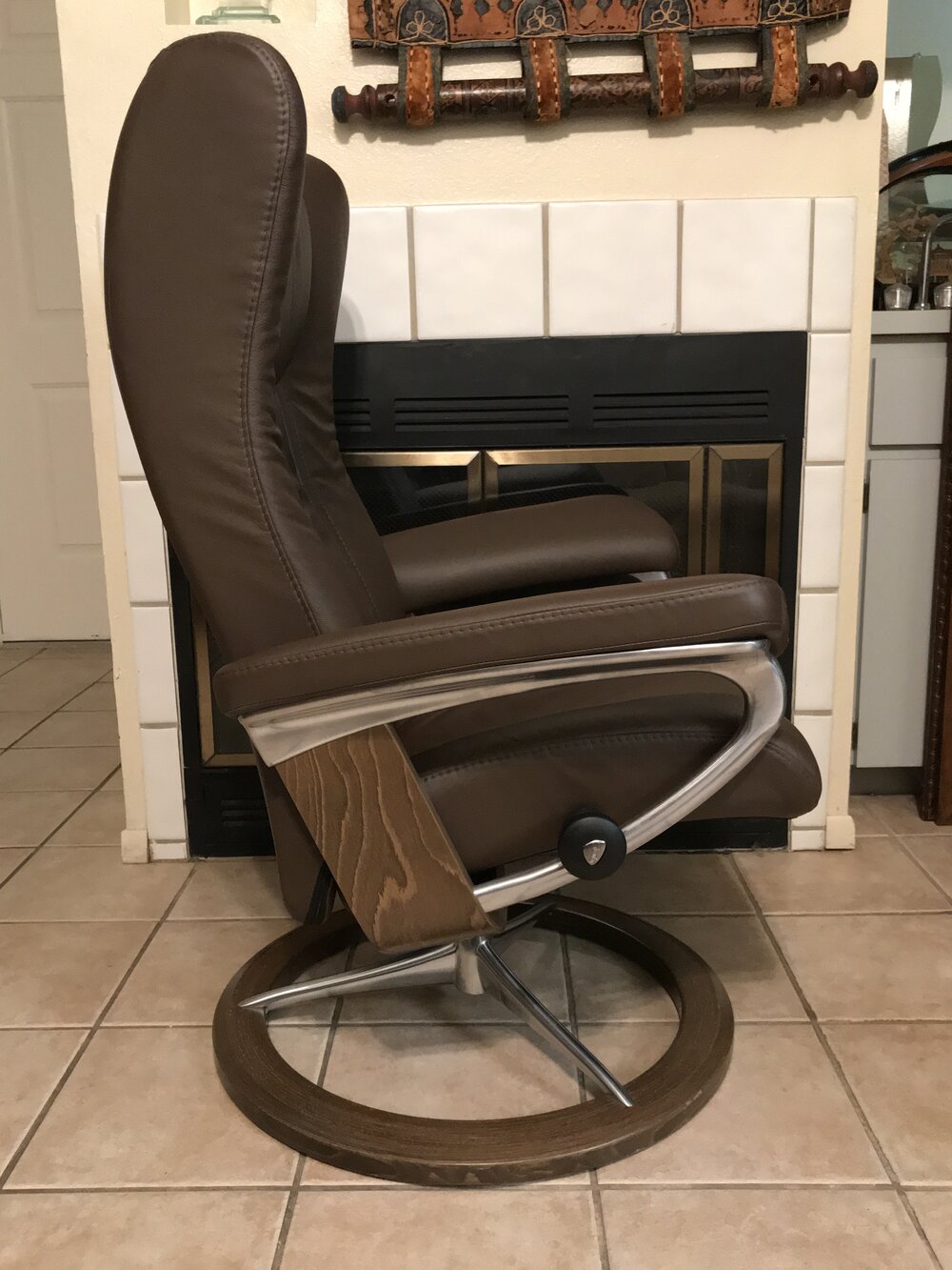 Stressless Eagle/Wing Recliner- Matching Ottoman Only