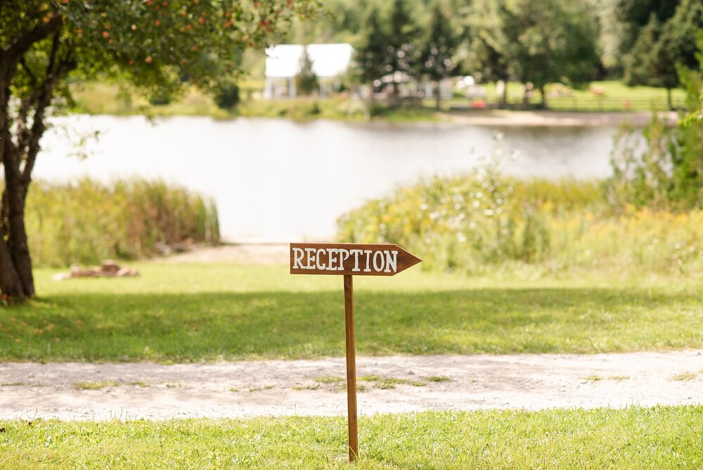 Hollows Camp Wedding - Bradford Ontario Wedding Photographer - Melissa Pushelberg Photography_0105.jpg