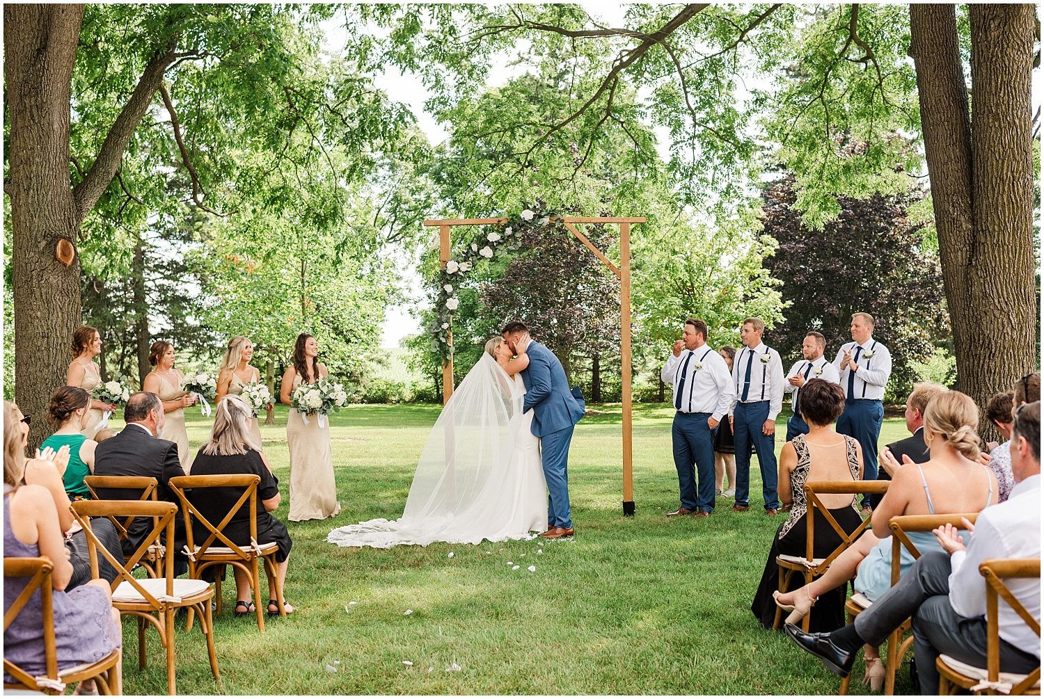 Seaforth-Ontario-Farm-Wedding_0051.jpg