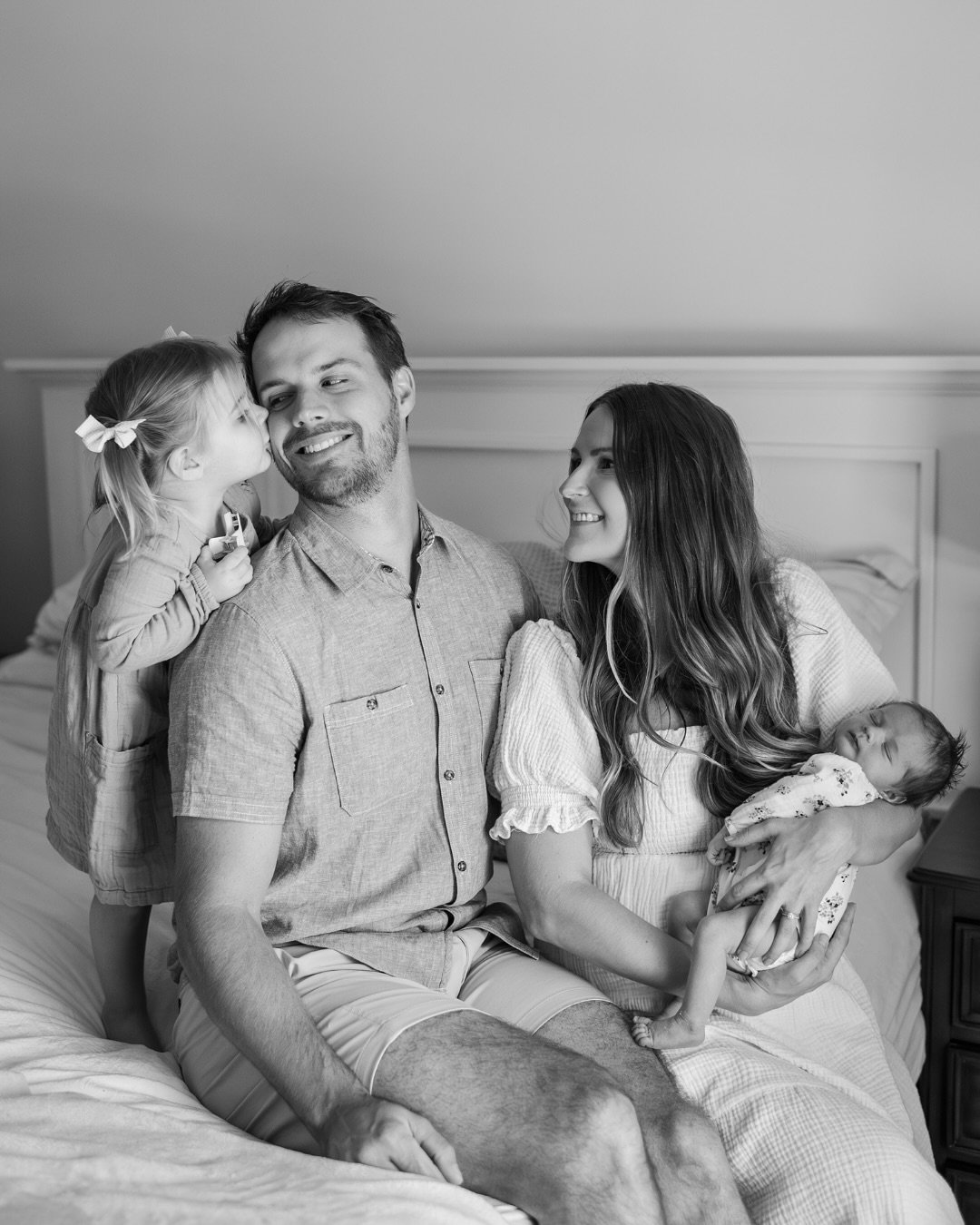 Just blogged &mdash; Baby Kacey&rsquo;s cozy in-home newborn session 🎀

There&rsquo;s something so special about capturing those quiet, love-filled first days at home. 

This Exeter, Ontario session was full of snuggles, soft light, and all the newb