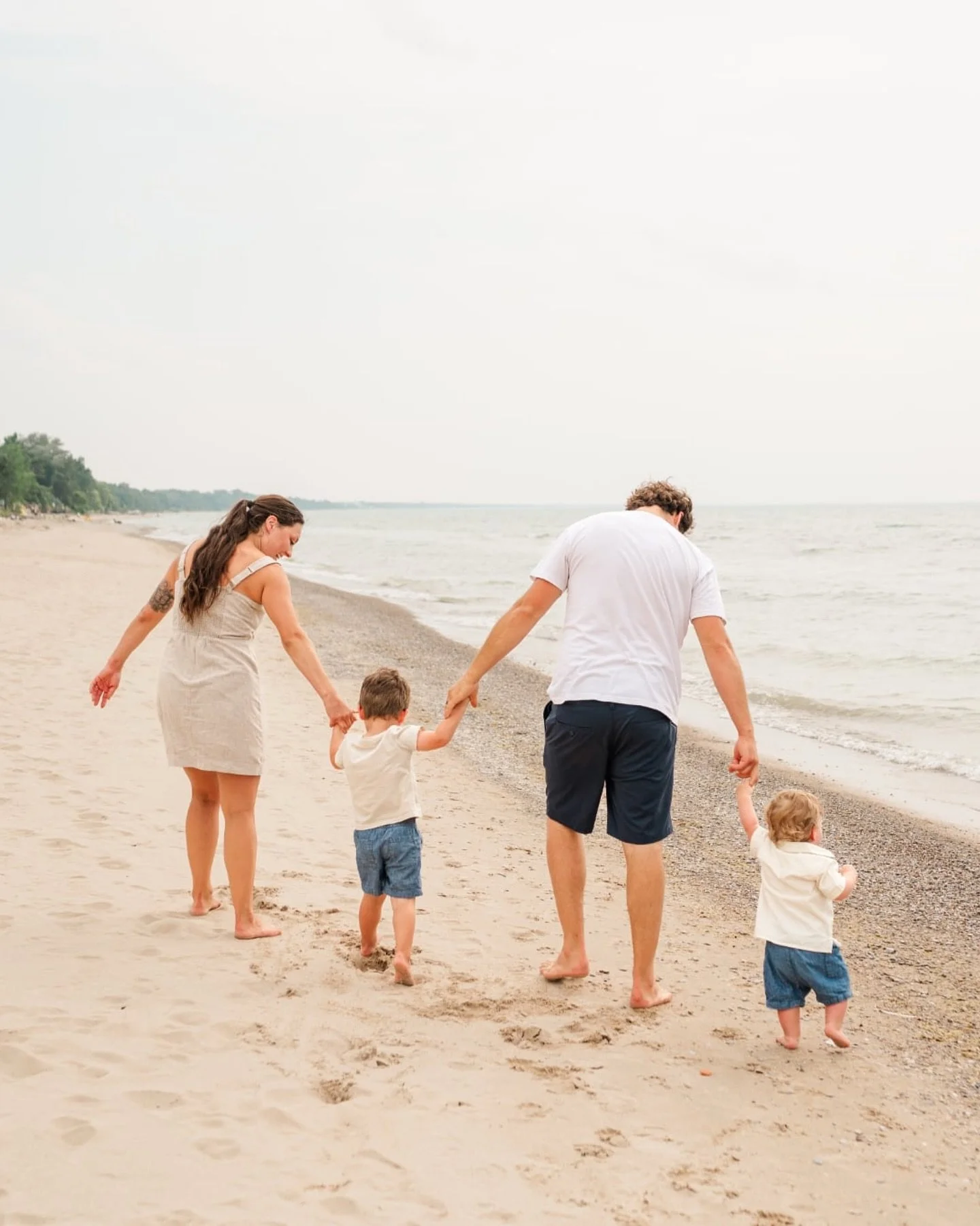 Sandy toes and happy hearts with the Rolph family this summer ❤️ it&rsquo;s always a pleasure photographing this family!