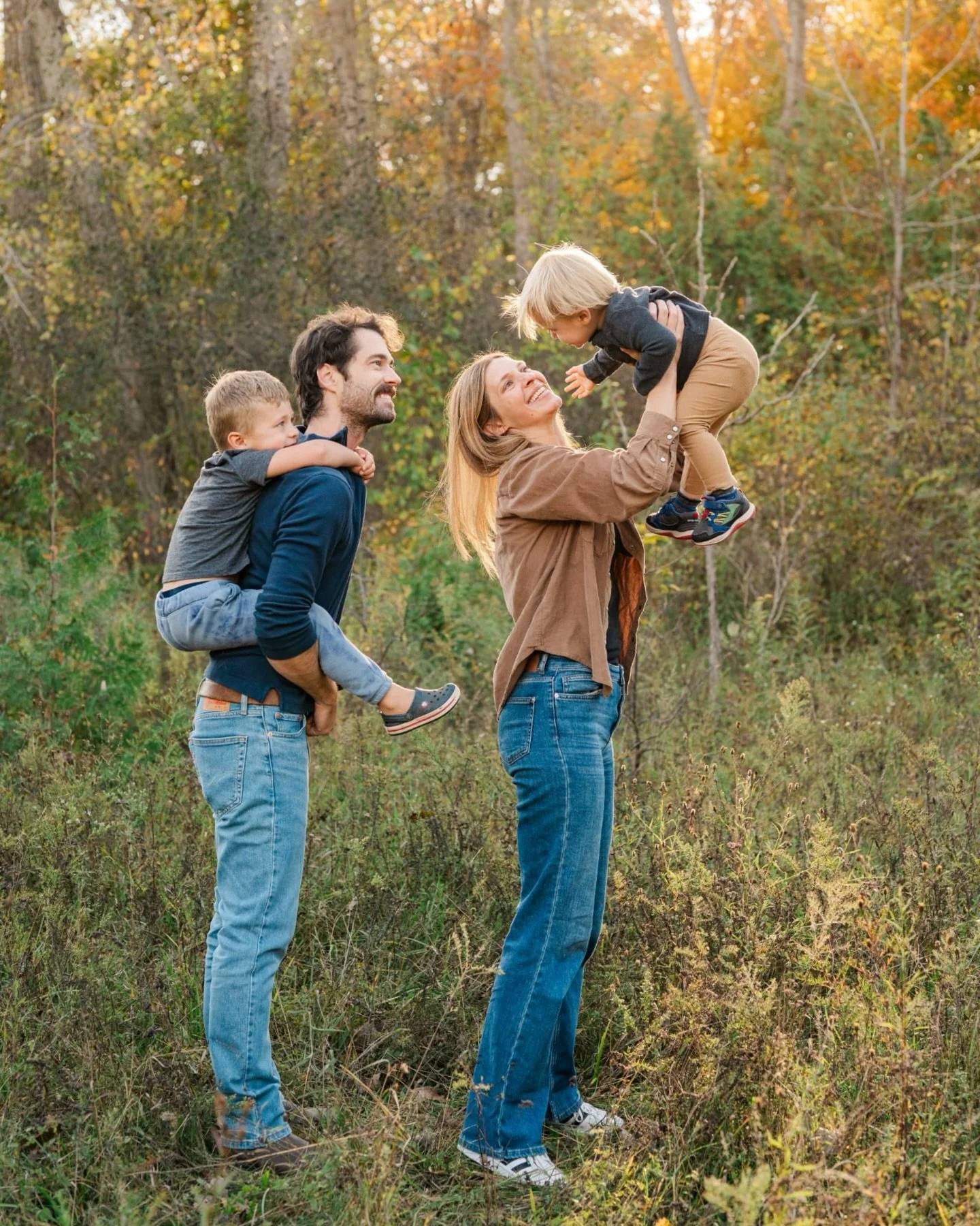 Looking back on these moments from last fall makes me so grateful for the families who trust me to document their lives. It truly means the world to me to be invited into these seasons with you. 🍂

I&rsquo;m already excited for fall minis to roll ar