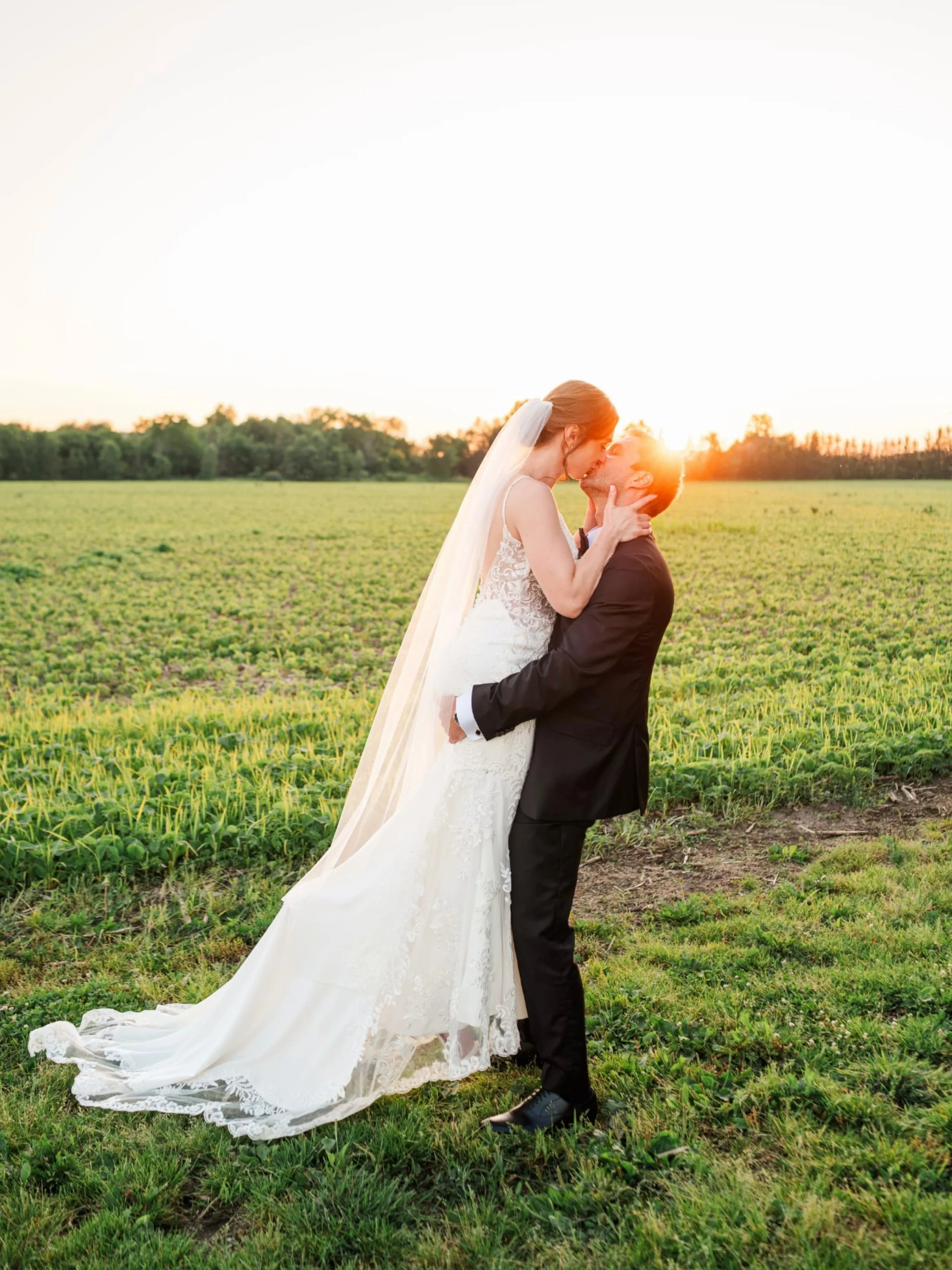 The weddings that stay with you aren&rsquo;t always the most elaborate.

They&rsquo;re the ones that feel effortless.

Ashley and Andrew&rsquo;s day was filled with the kind of joy you can&rsquo;t fake. The heartfelt vows that had them both emotional