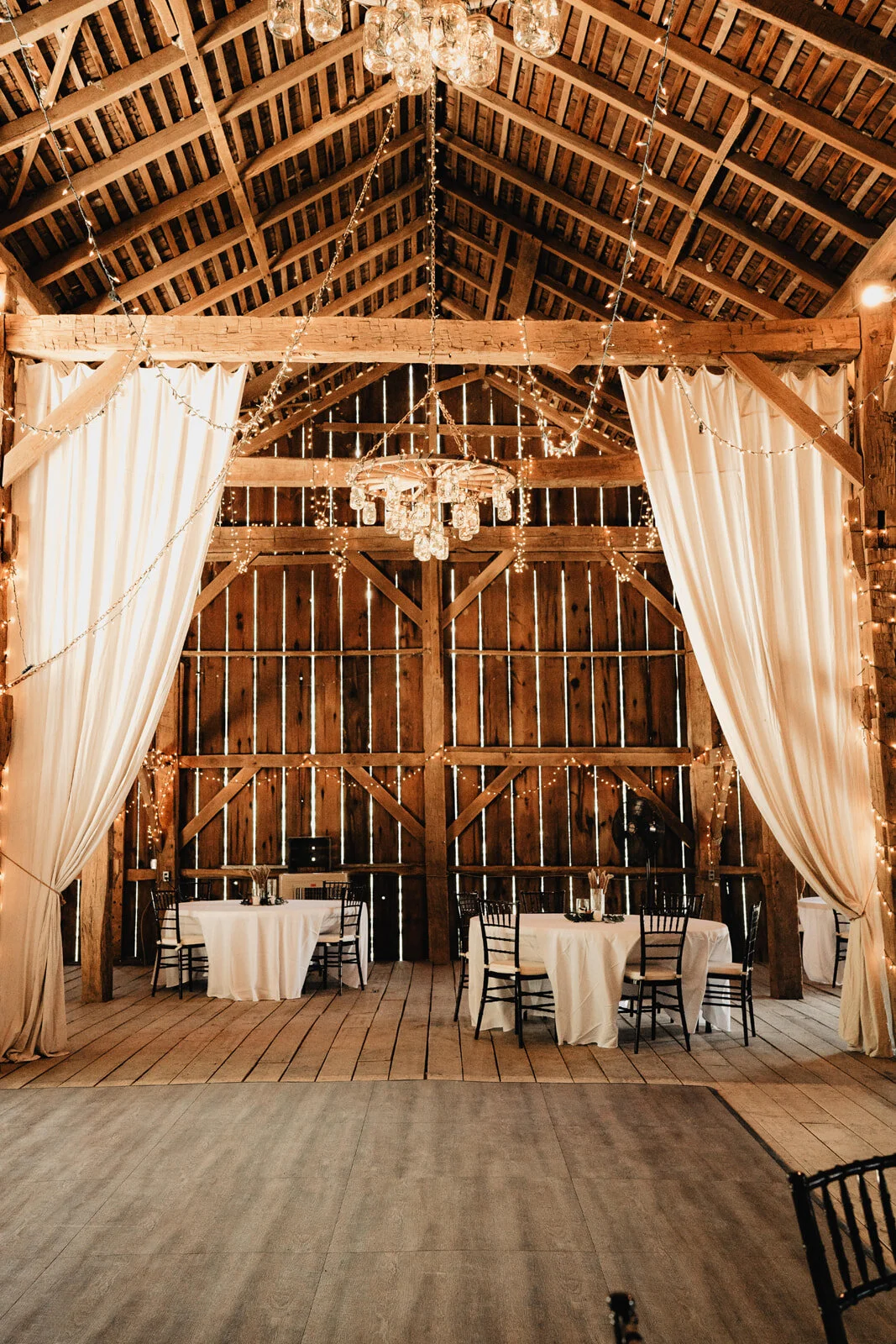 Ohio Barn Wedding Venues Featured Rustic Barns — GABRIELLA SUTHERLAND