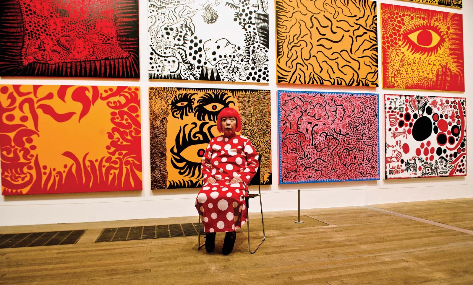 Yayoi-Kusama-Tate-Modern-penchant-front-works-2012.jpg