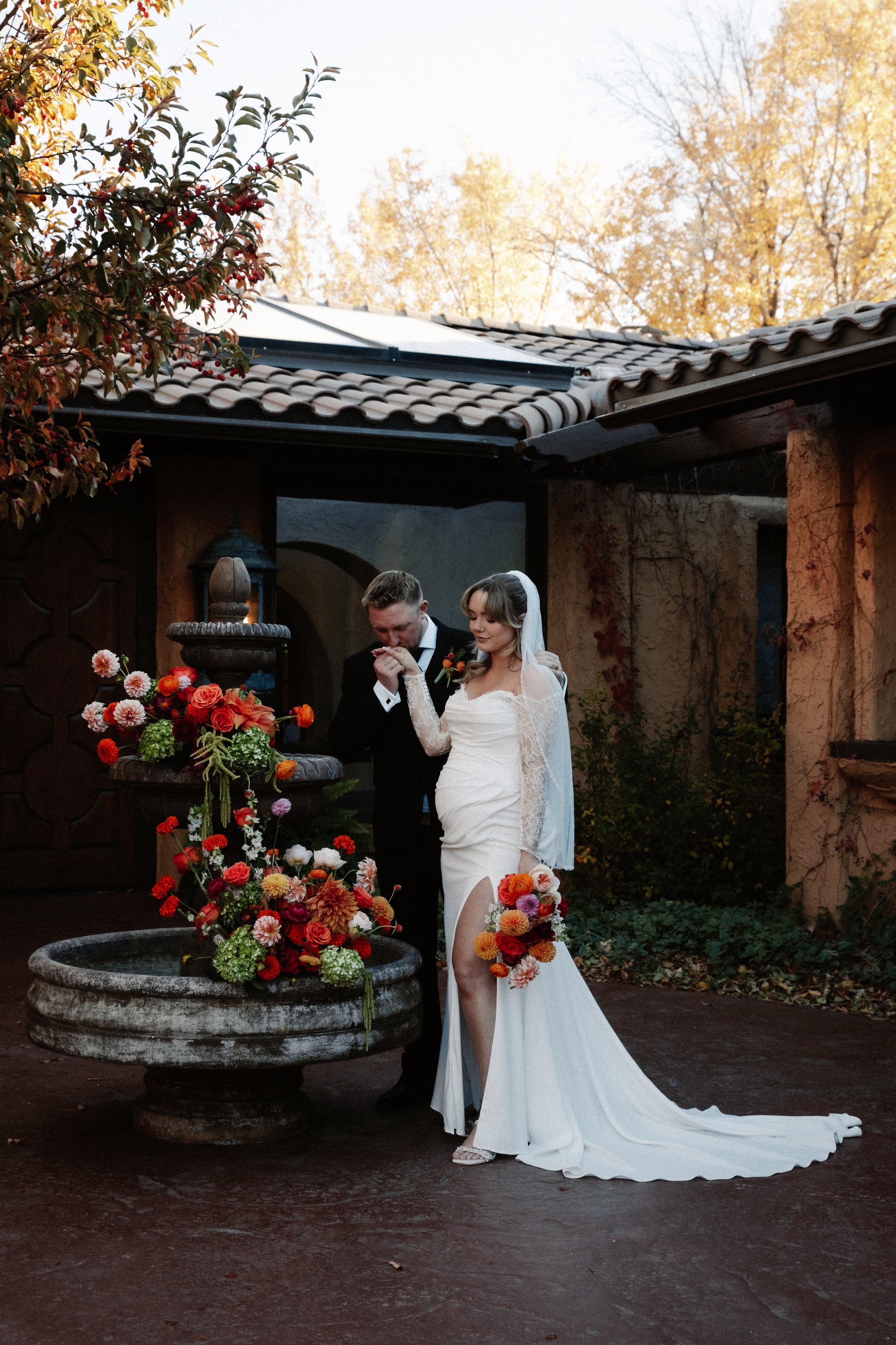 Cassie &amp; Anthony’s October Wedding at Villa Parker