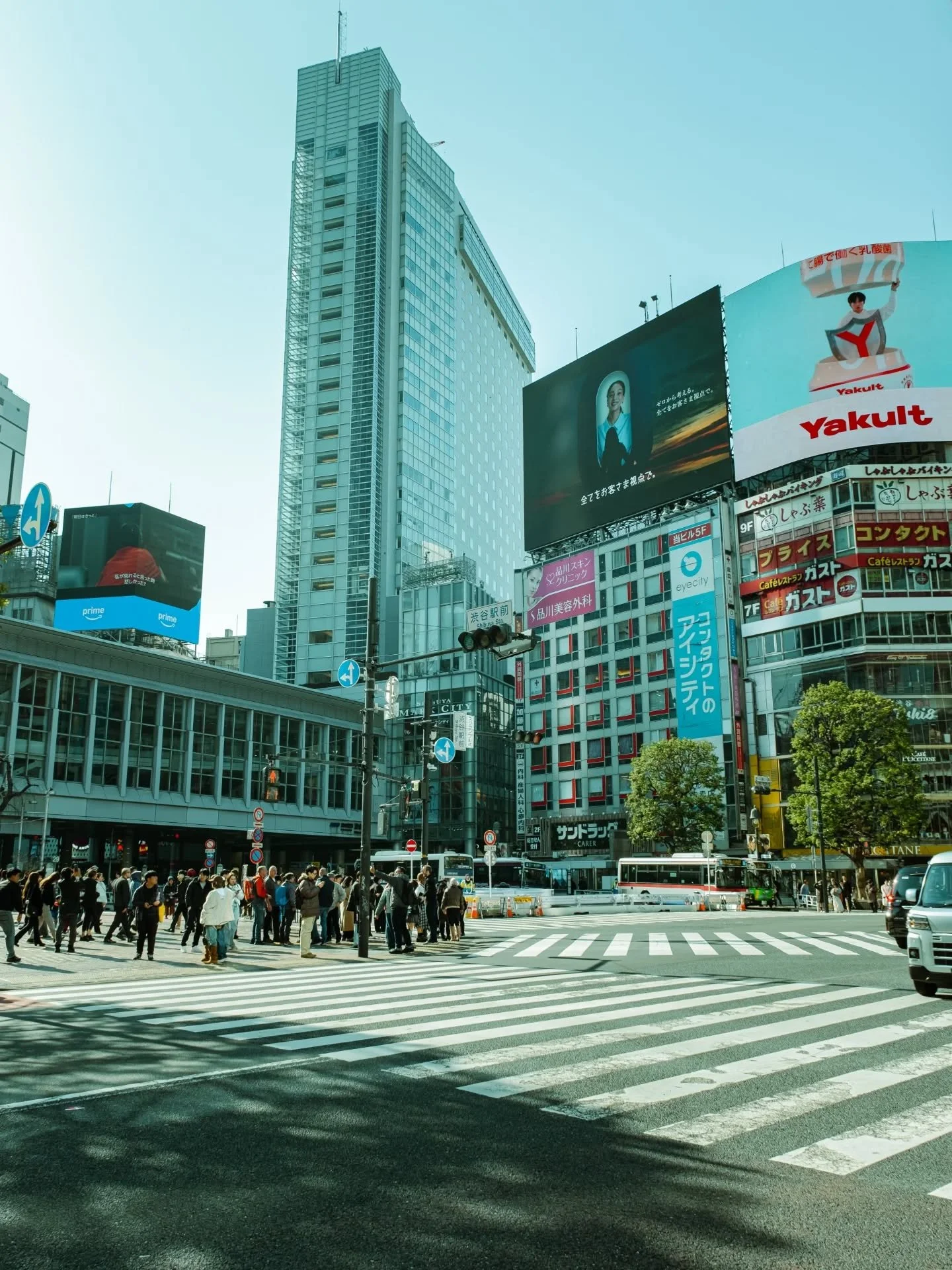 Blink and it changes

#fujifollowme #visitjapanjp #shibuya #tokyo #streetphotography