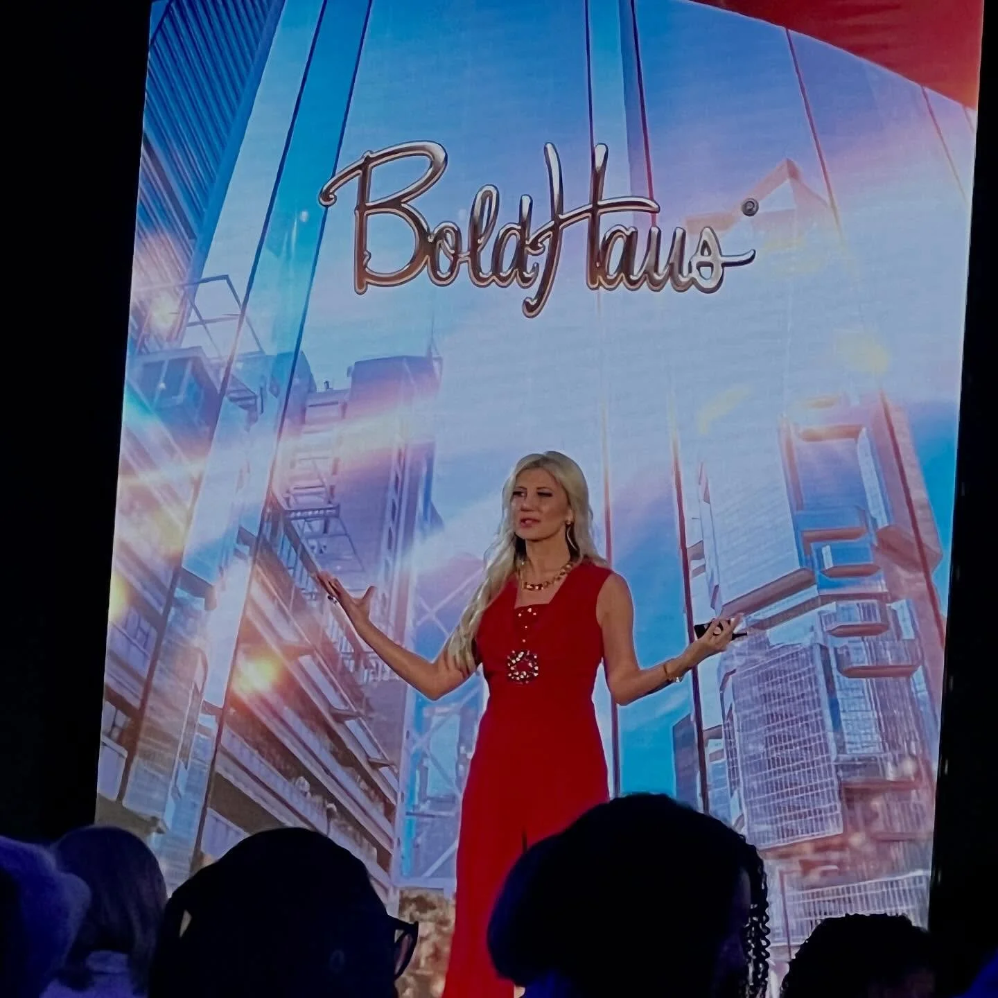 📍 Live from Ft. Lauderdale!
Our Founder & CEO Kathy Shanley is at BoldHaus Groove and the energy in the room is electric. 🎤 This morning, Angelique Rewers said something that stopped me in my tracks:
👉 “2026 will be stronger.” Lead