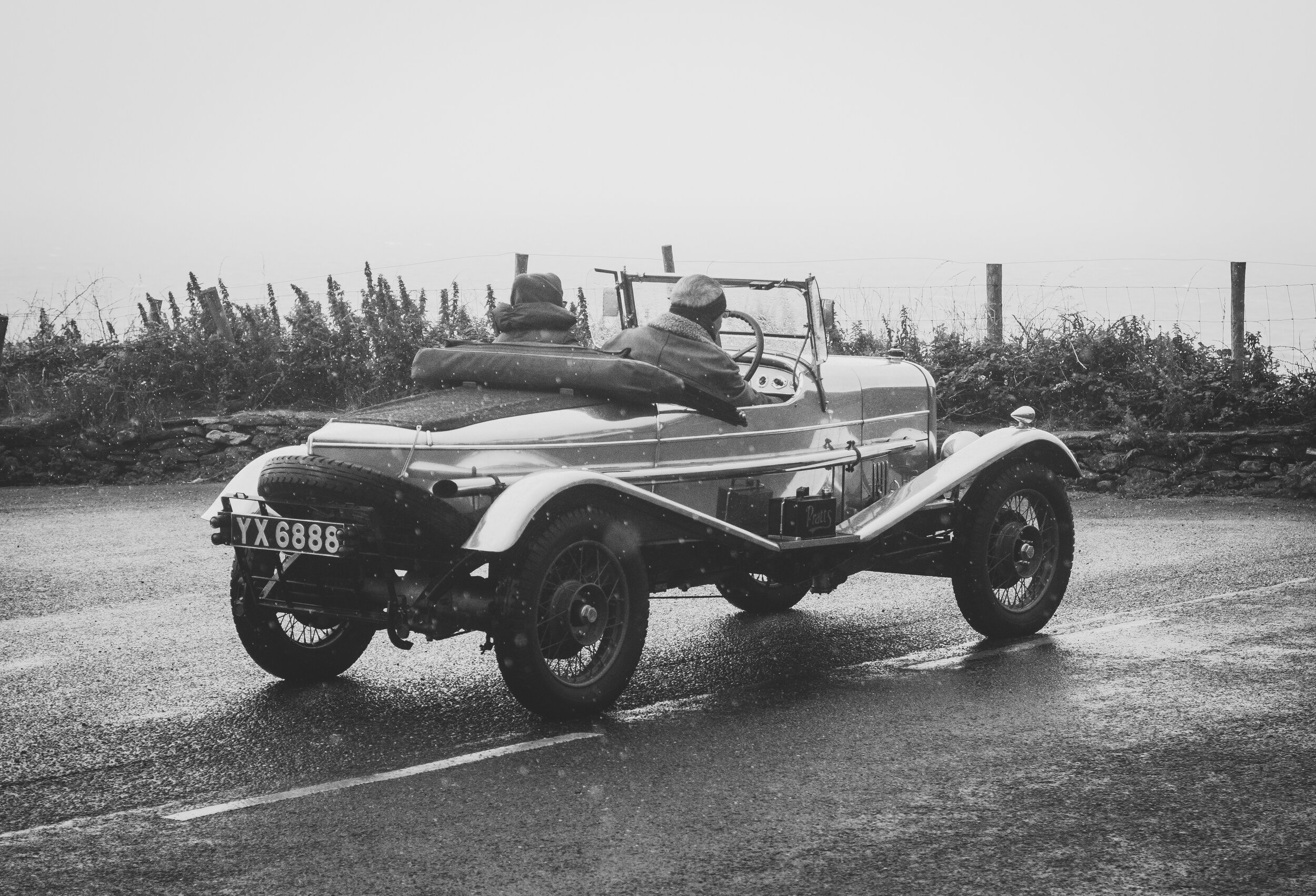 Slea Head Drive old car July 2019-5642.jpg
