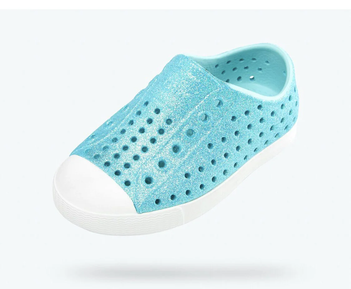 D164BC9C-A35B-4BE6-A9B0-286197C94995