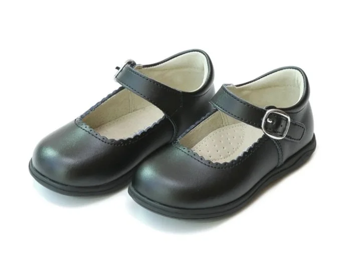 L'Amour | Chloe Scalloped Mary Jane Black