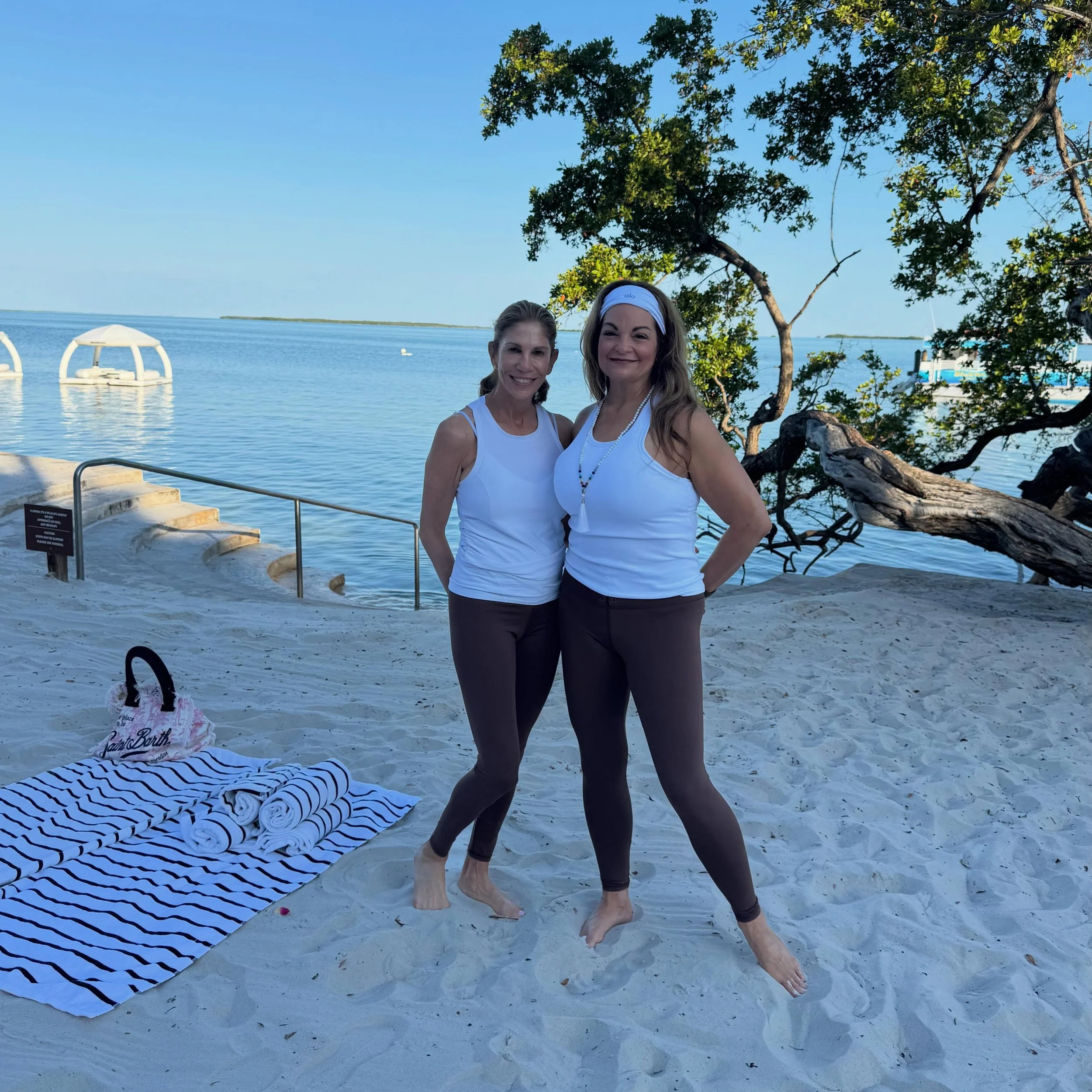 A fab twinning moment!👯&zwj;♀️🤎Maxine &amp; Melanie looking beautiful in our Brown Lace Up legging! DM me for your pair!!🤎🤎🤎
