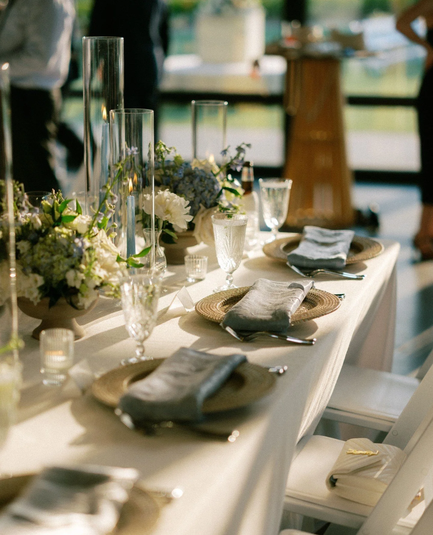 🥂✨️🤍⁠
⁠
#dfwplanner #dfwwedding #texasweddingplanner #texaswedding⁠
⁠
@jessefrazierphoto⁠
@folkandrowe⁠
@laurelandfinch