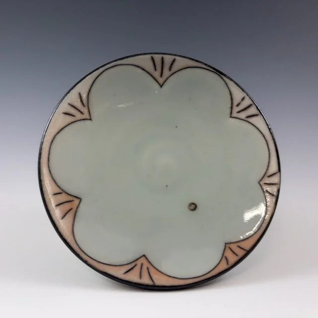 PB Happy Cloud Tea Plate with Beauty Mark