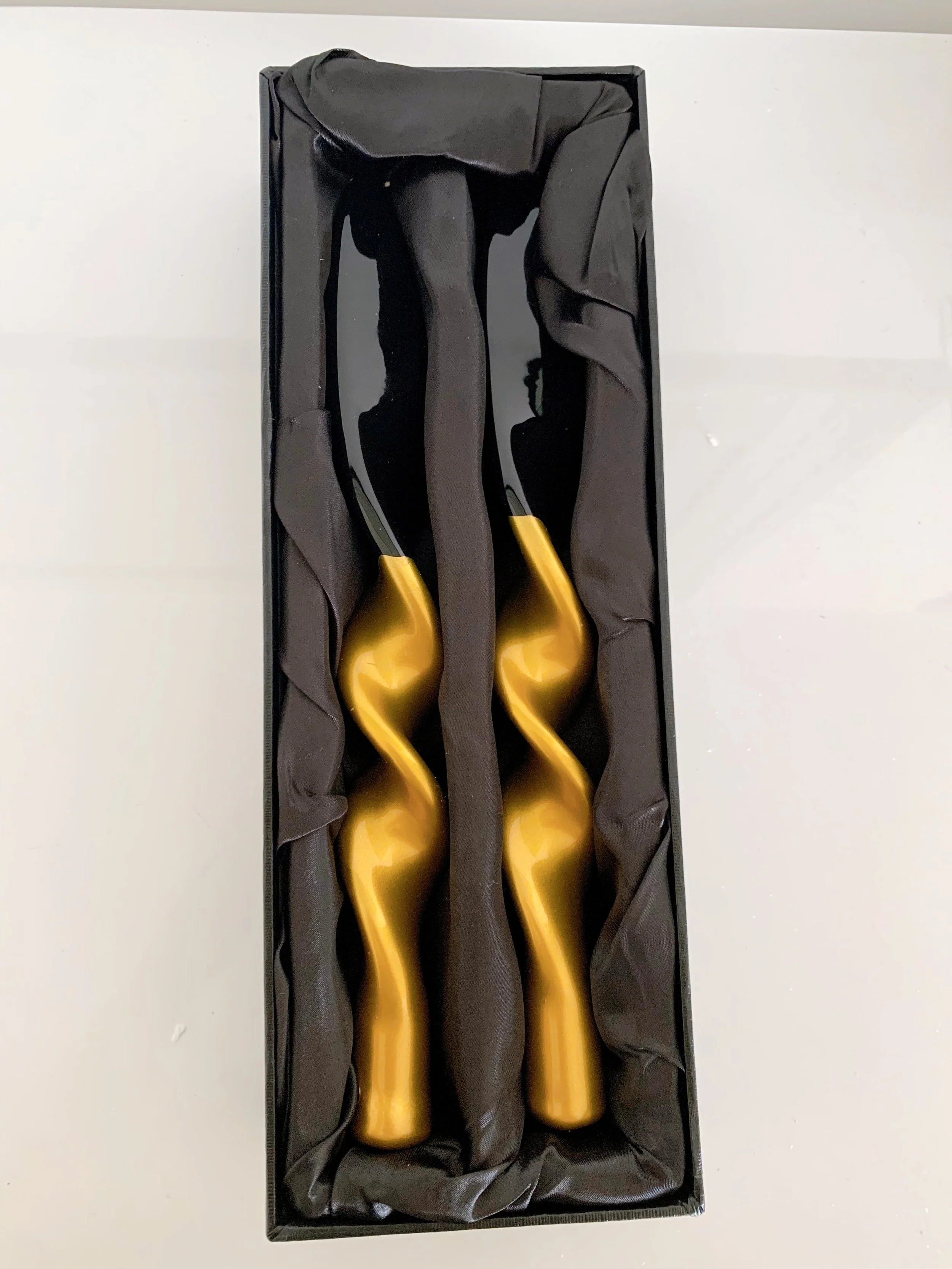 Meloria Candle Black/Gold — Marion's
