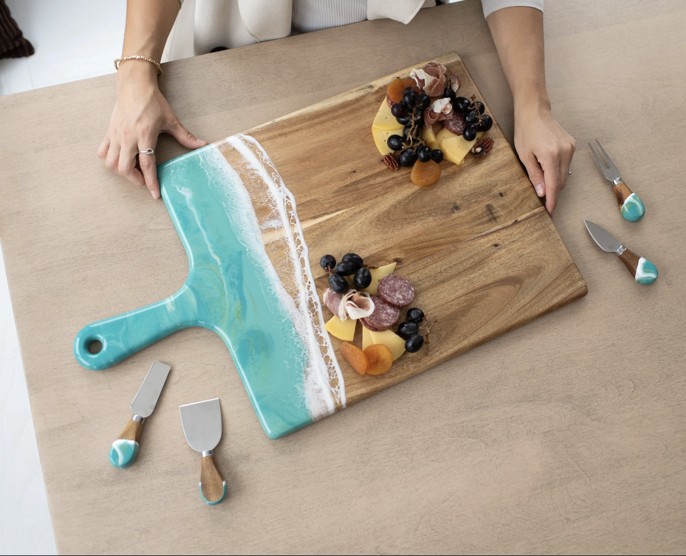 Lynn & Liana Caribbean Blue Cheese Board Assorted Sizes