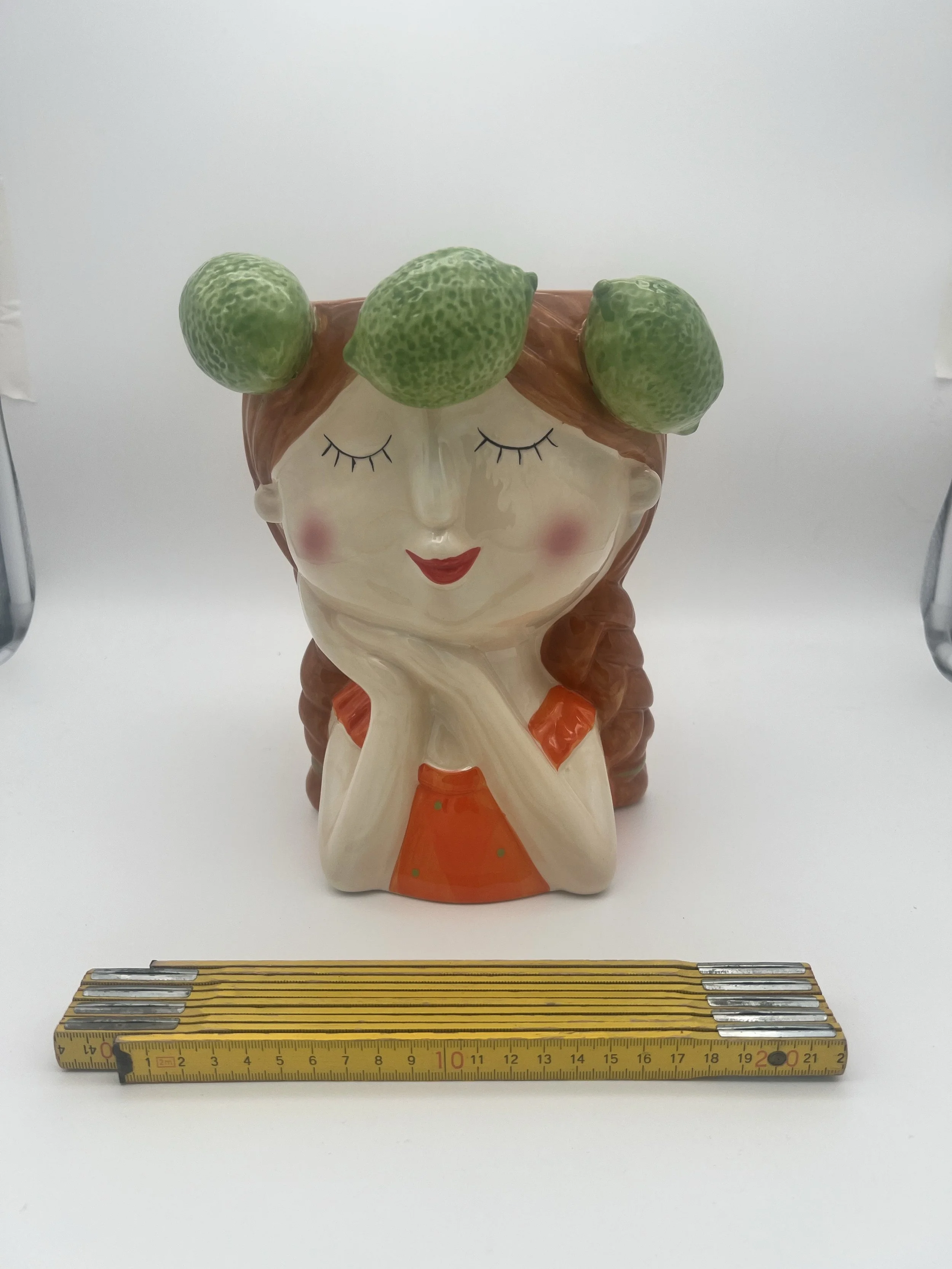 Verspielte Blumenvase