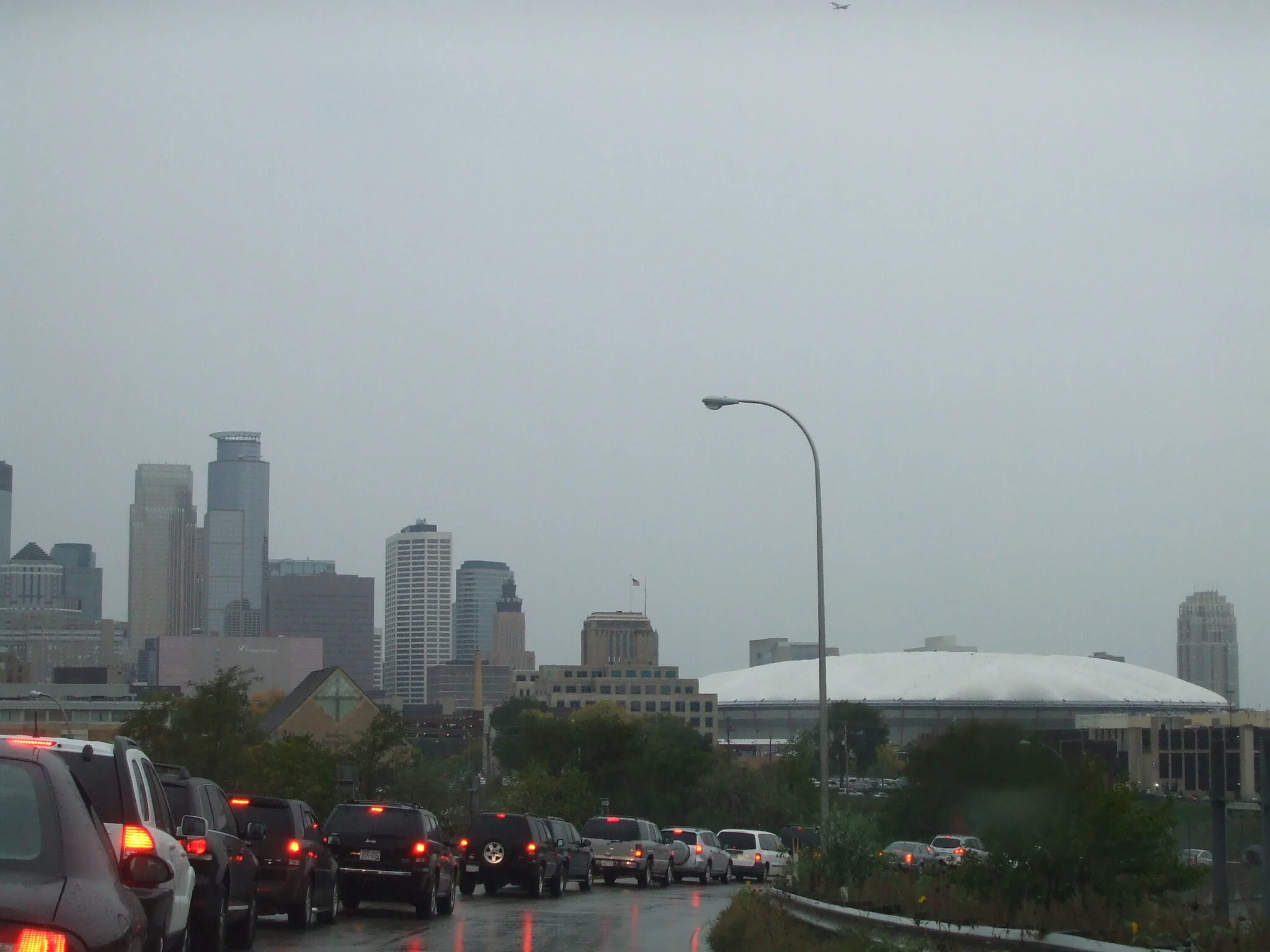 Minneapolis Metrodome, 48 minutes till kick-off!