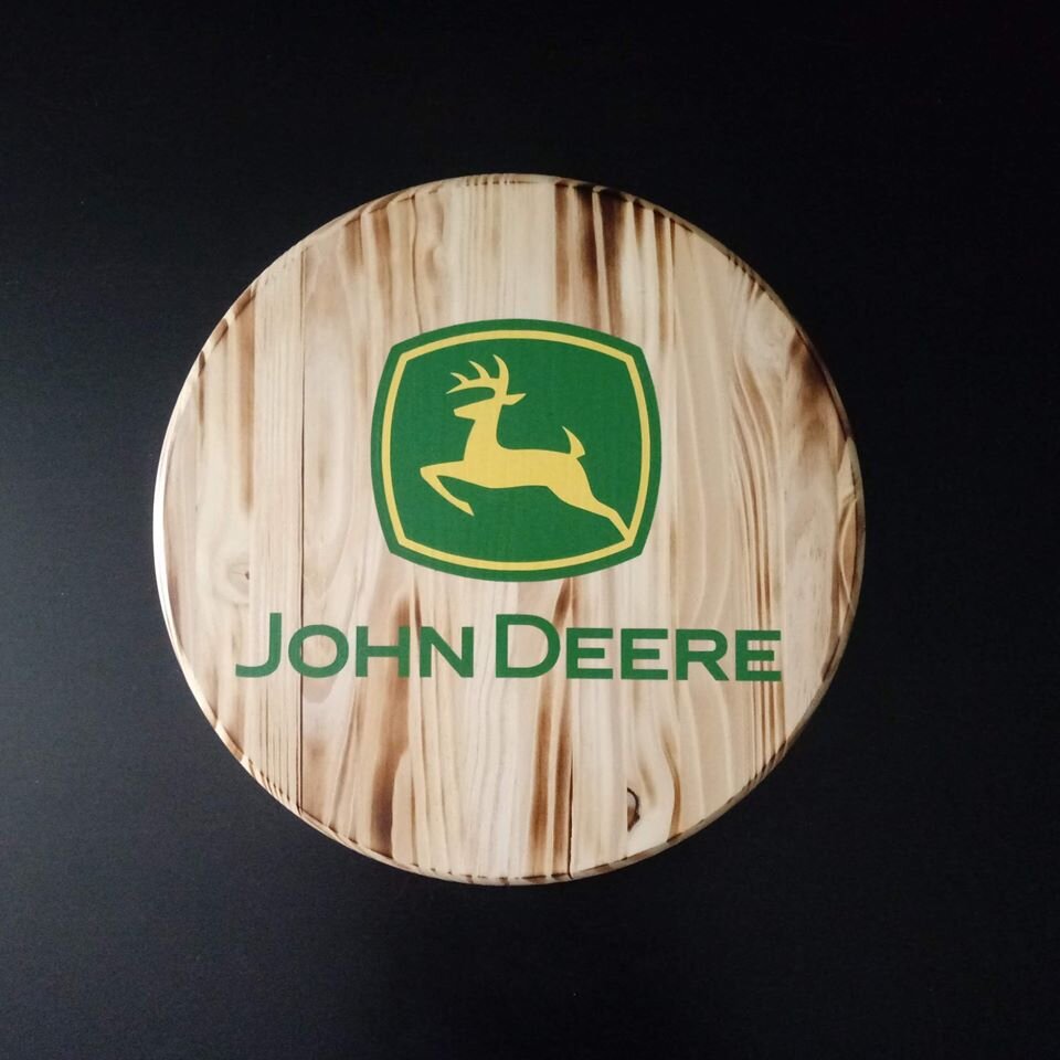 JohnDeere18.jpg