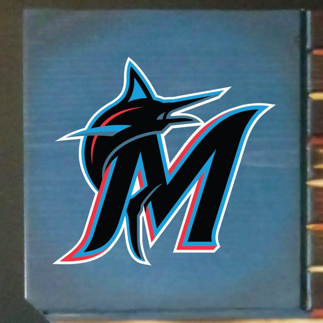 MarlinsEdgePaint.jpg