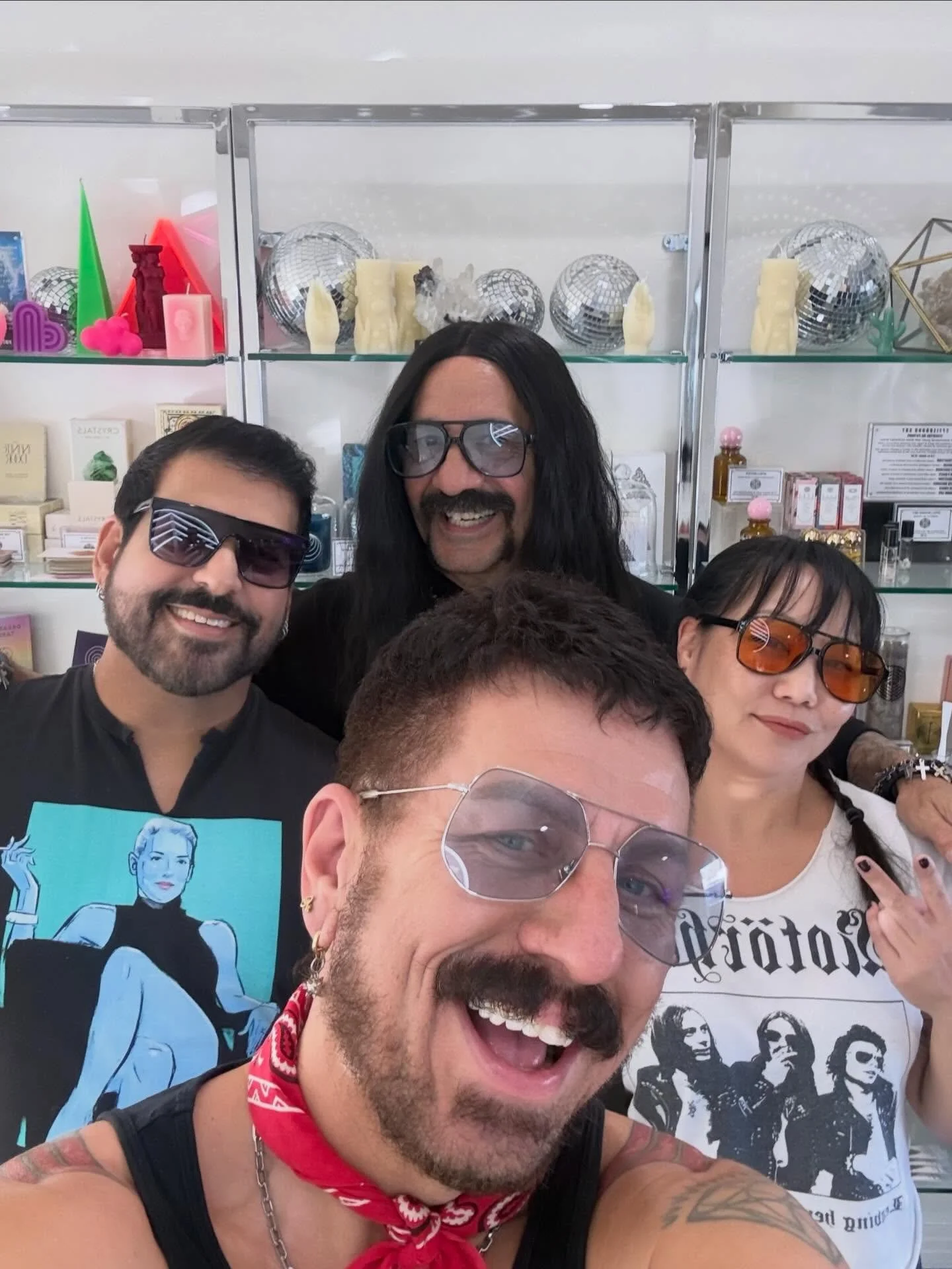 MEANWHILE AT SPELLBOUND SKY PALM SPRINGS ❤️🎄🔮🌴✨

We are having the best time ever this holiday season, sharing magical moments with everyone that drops by the shop&hellip;the vibes are beyond festive! We have immense gratitude for all the love and