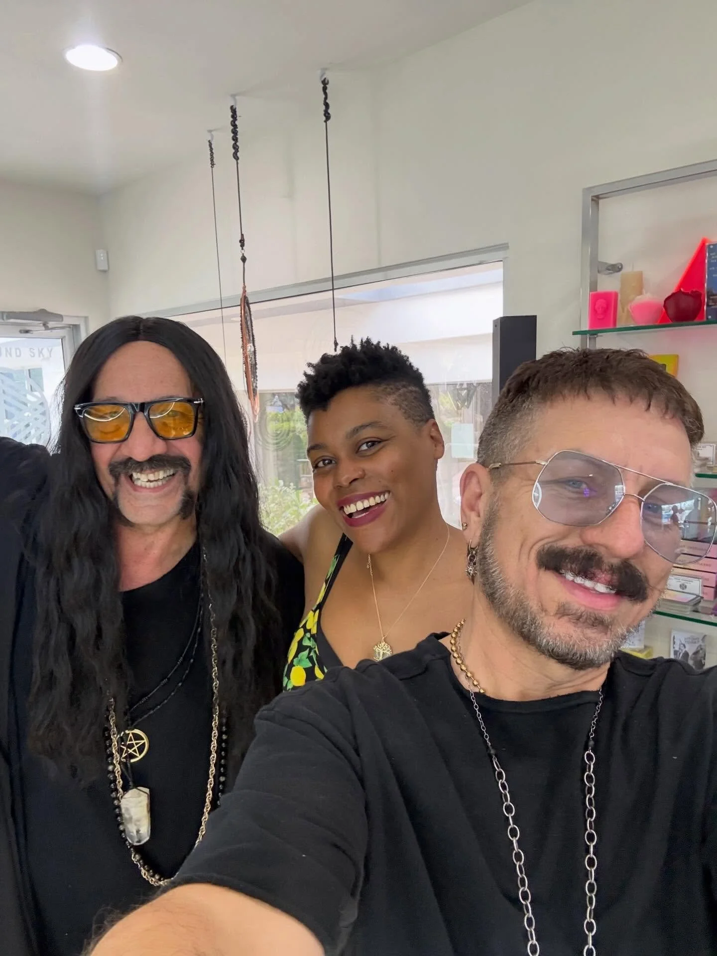 MEANWHILE AT SPELLBOUND SKY PALM SPRINGS 🔮🌴✨

We love that we get to uplift each other here at the shop. Sharing magical moments with everyone that drops by Spellbound Sky is truly inspiring&hellip;the vibes are giving us much needed hope for human