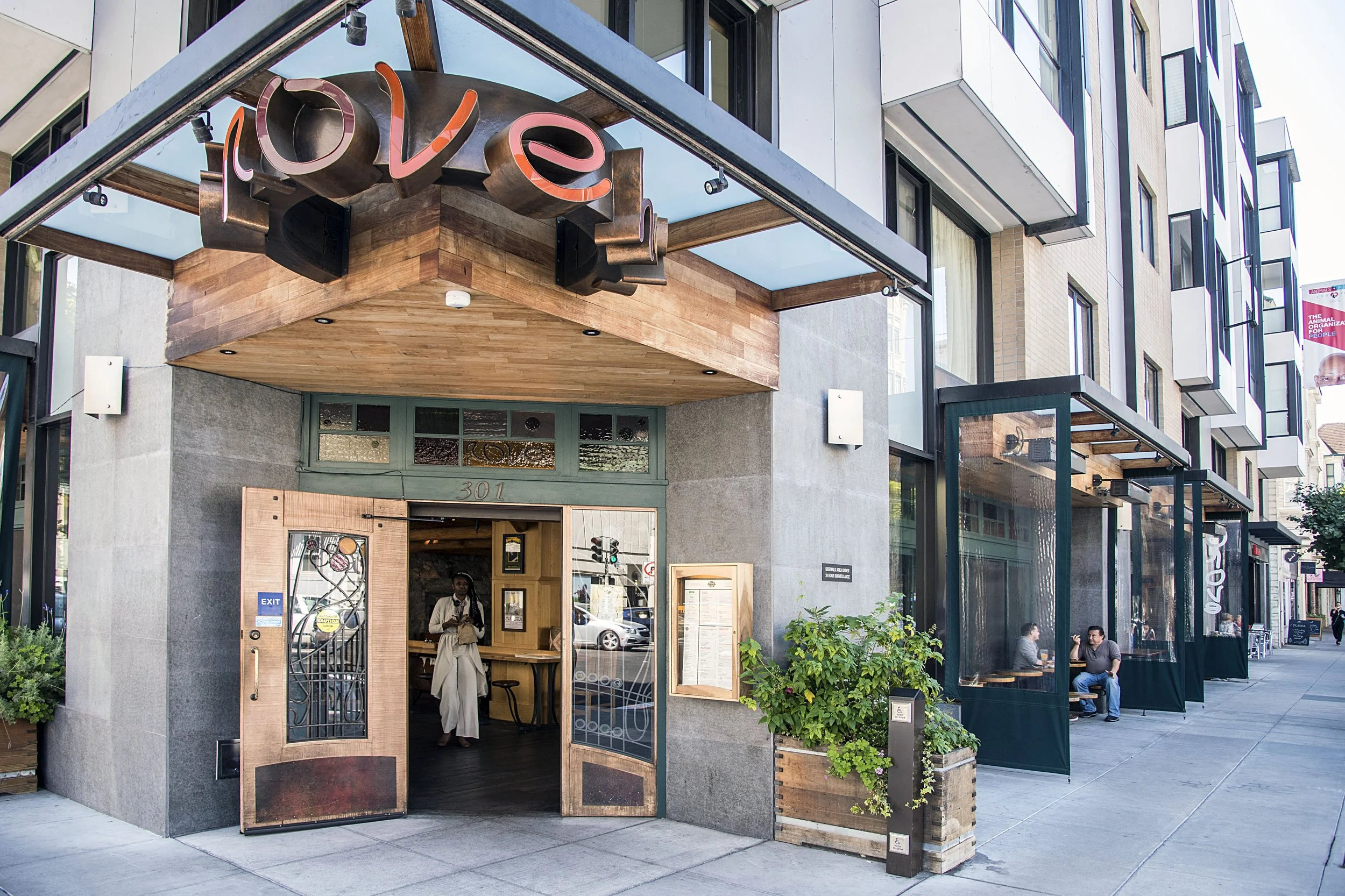 Robert__-_SF_Hayes_valley_Hayes_St_Shops_DSC_9192.jpg