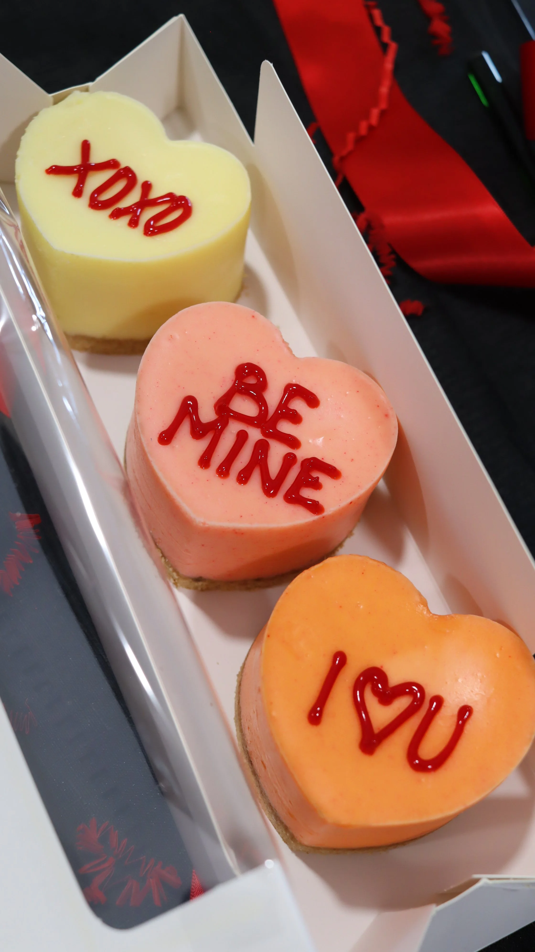 Sweetheart Cheesecakes Box