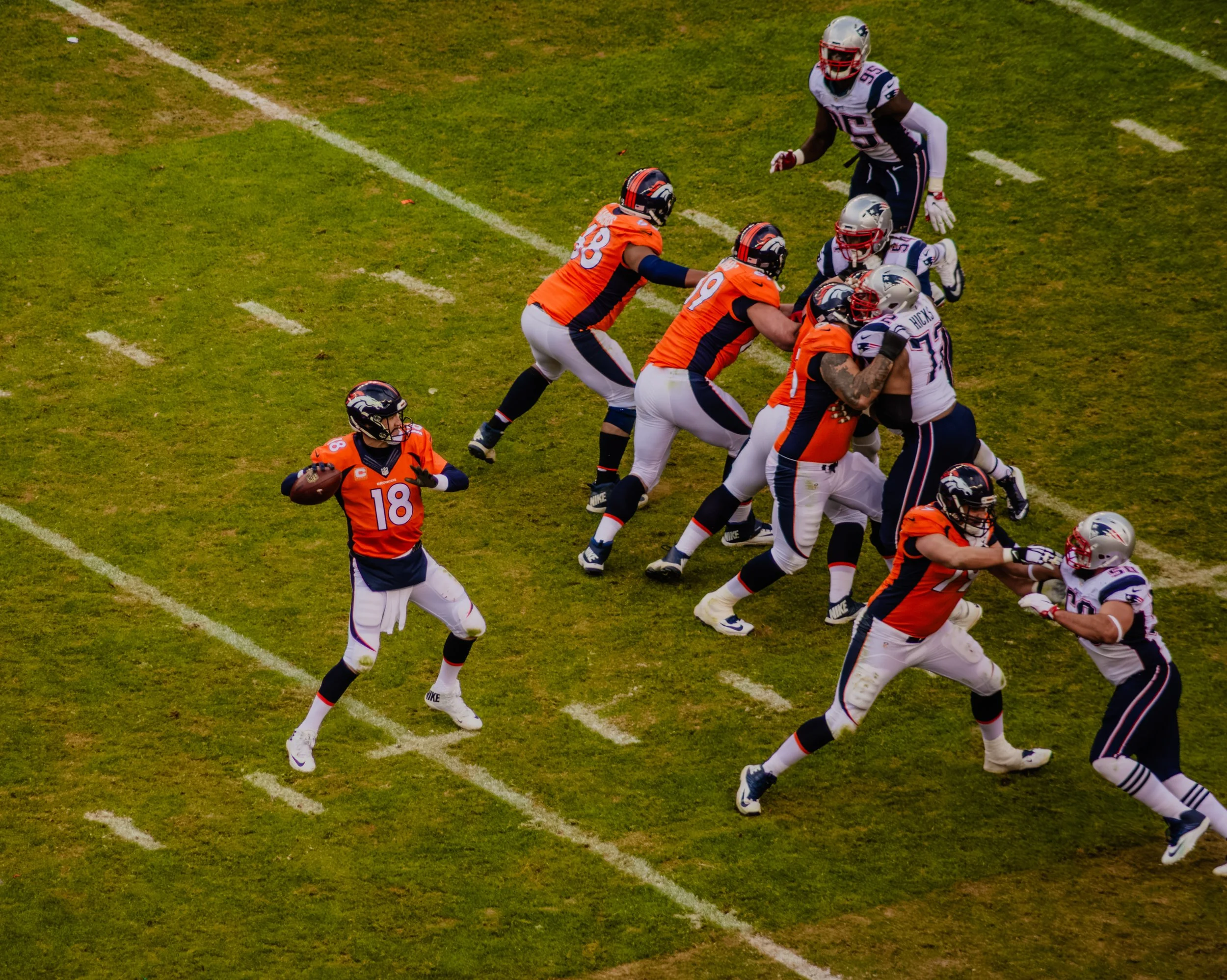 Maning Back To Pass (lower res).jpg