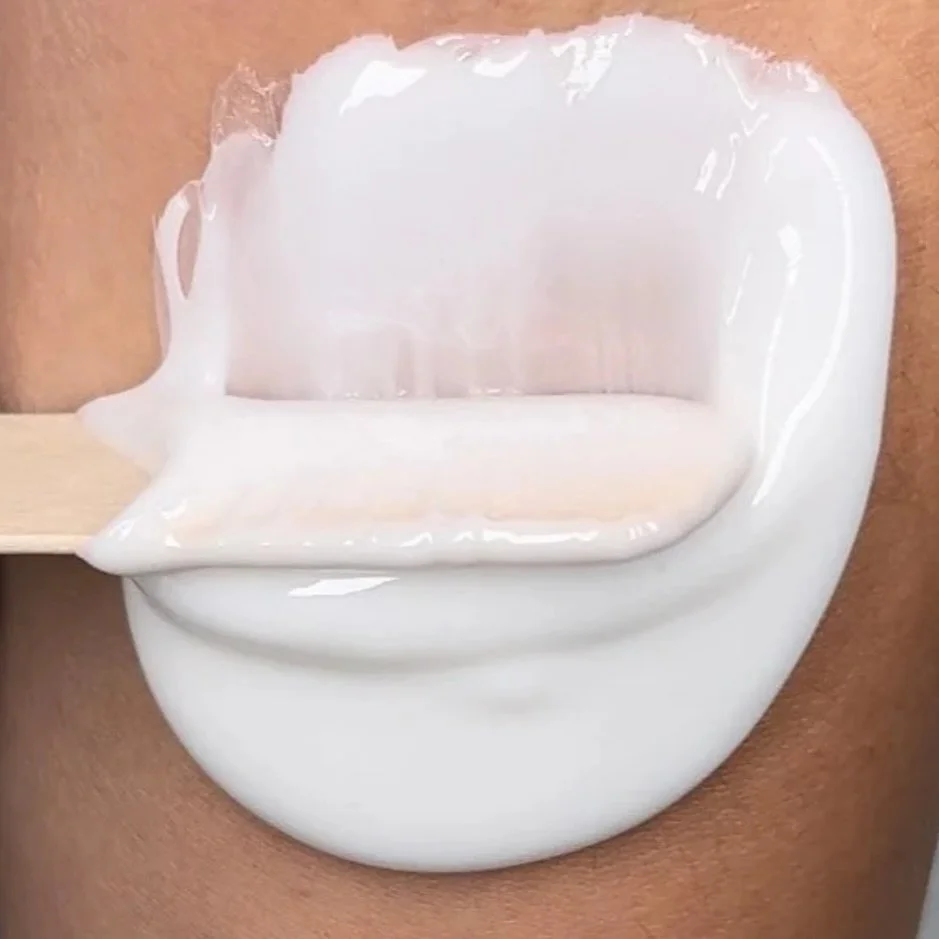 Waxing &bull; we specialise in women&rsquo;s waxing from the head to the toes! 
A maintenance treatment that we consider essential in a beauty routine. 
The sun is starting to shine and our legs are beginning to make an appearance again ☀️ 
Dm to boo
