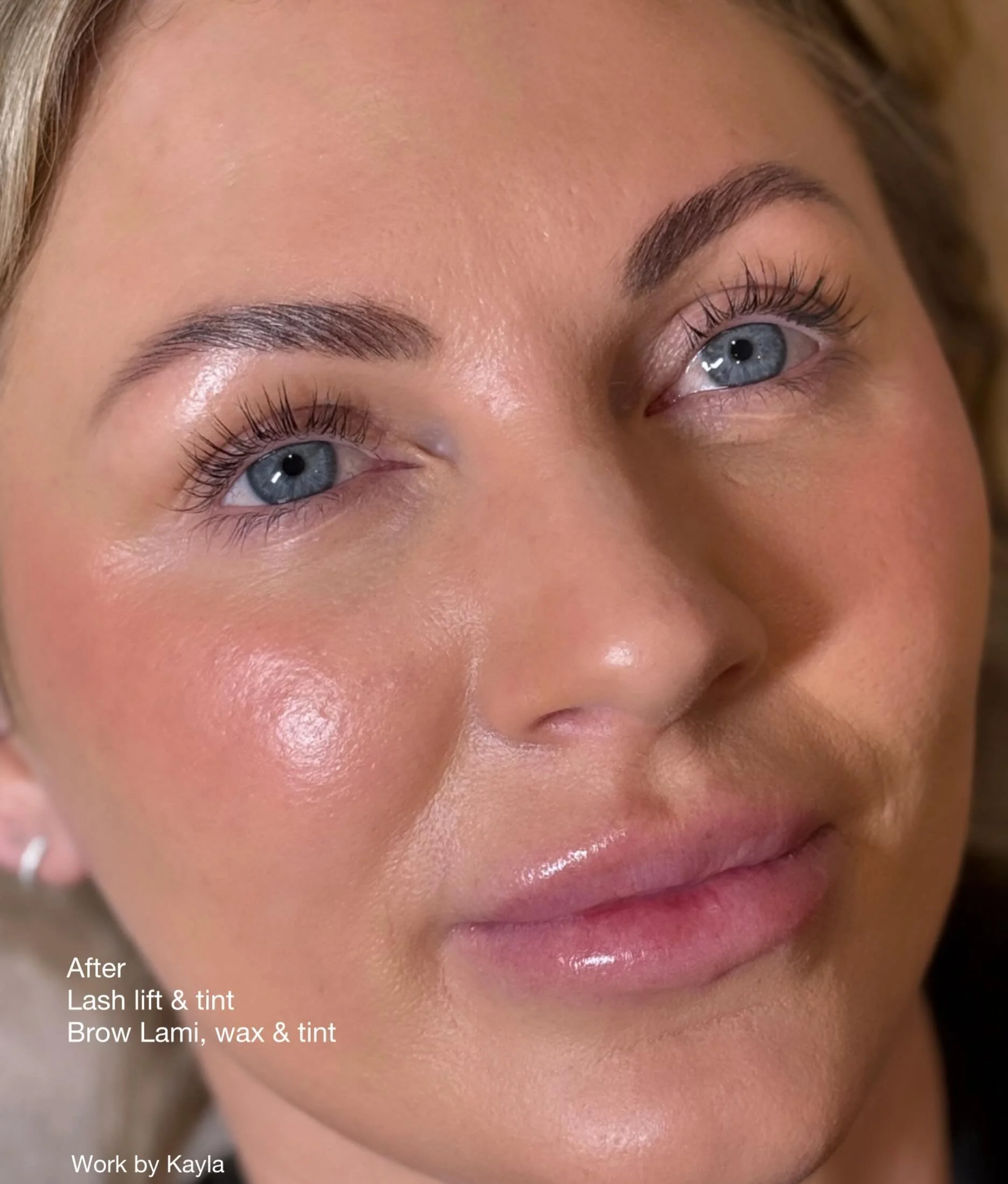 The incredible difference brows &amp; lashes make to your entire face 🤎 A before &amp; after of our lash lift &amp; tint + brow lami, wax &amp; tint by Kayla ✨