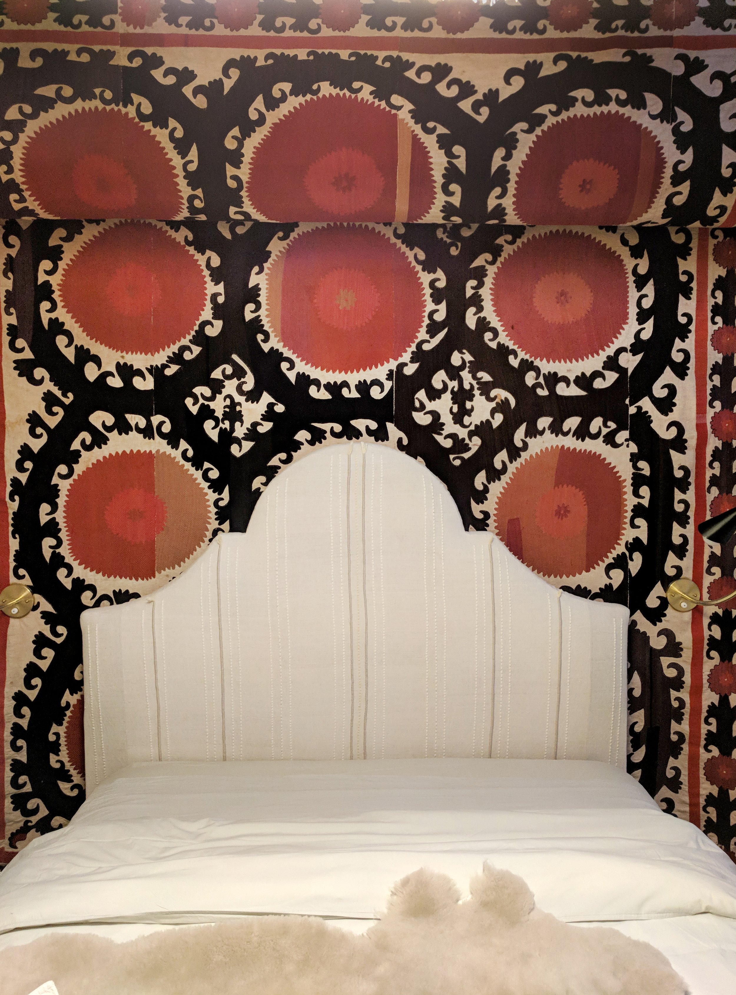GuestRoom-Tapestry.jpg