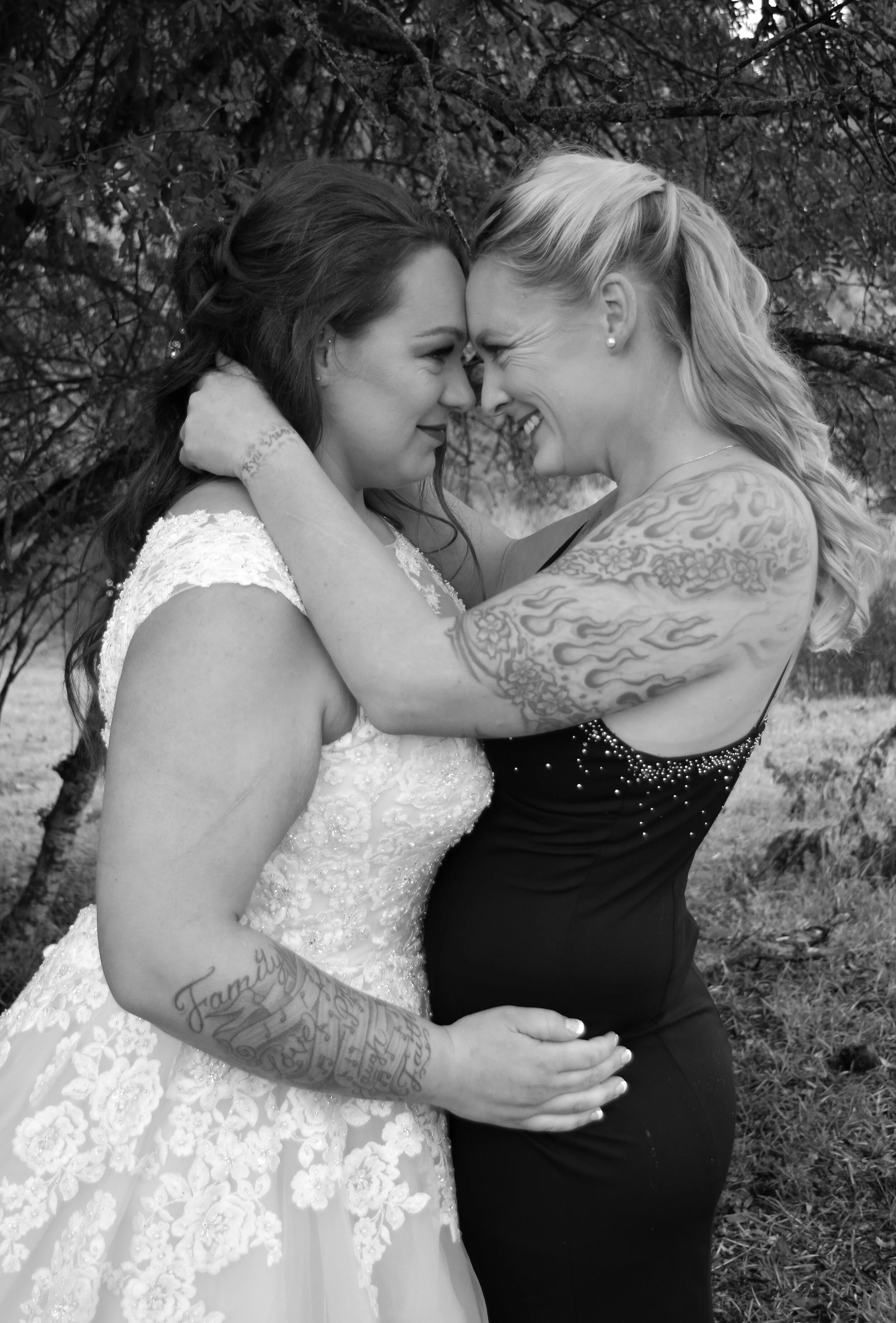 Clayton-Wedding-0075-B&W.jpg