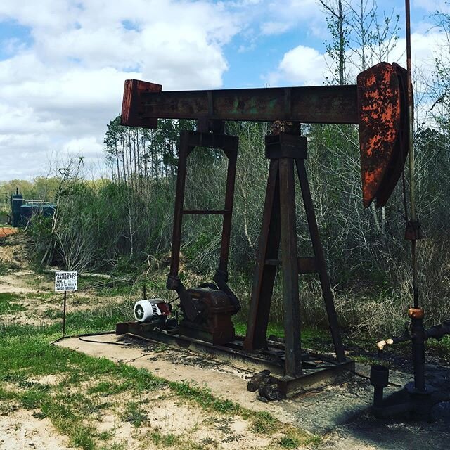 What&rsquo;s going on with oil prices?? It sure is nice to have low gas prices!  We wanted to know more about this.  Get insights from our latest episode with Mr Beau Parker, oil and banking executive in Oil City, LA.  Yes...Oil City.  #podcast #oil 