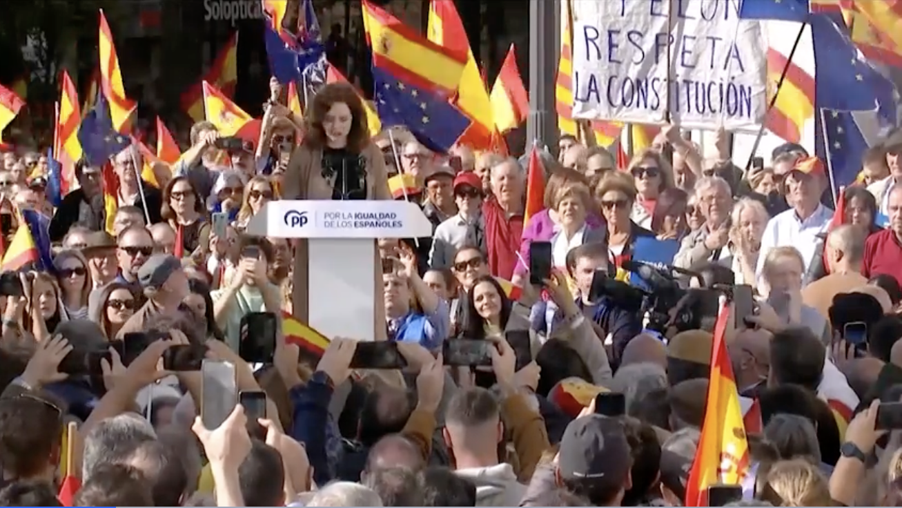 Millones protestan contra Sánchez en España